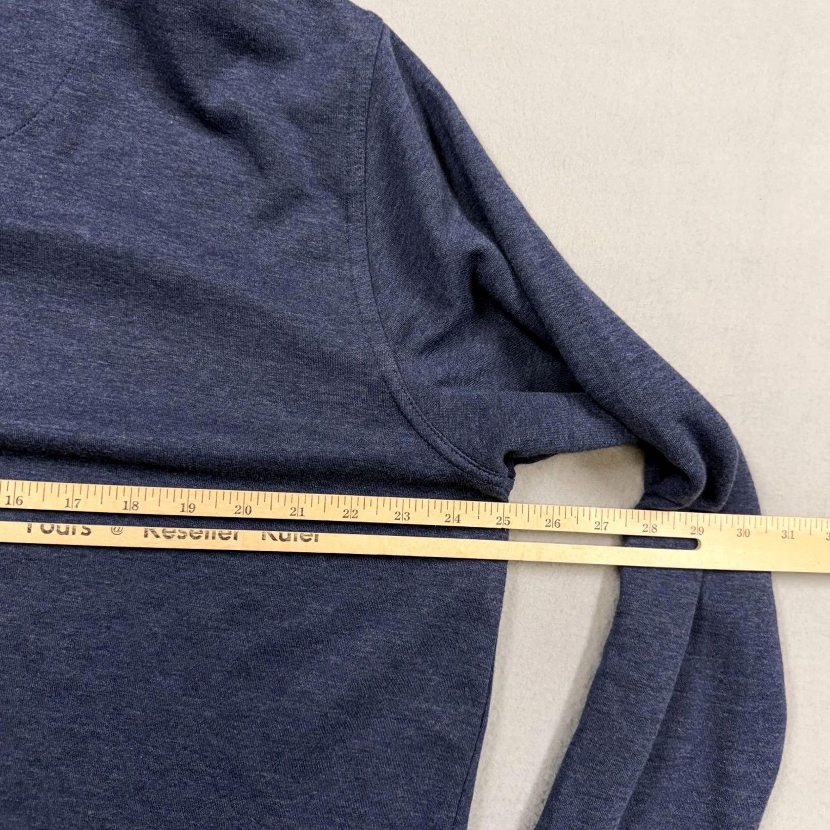 Peter Millar Peter Millar Pullover Mens L 1/4 Zip Founders Experience Golf Performance Blue Solid Mock Neck Stand-Up Logo Casual Jersey Long Sleeve 2000s Mens Size US L / EU 52-54 / 3 - 5 Thumbnail