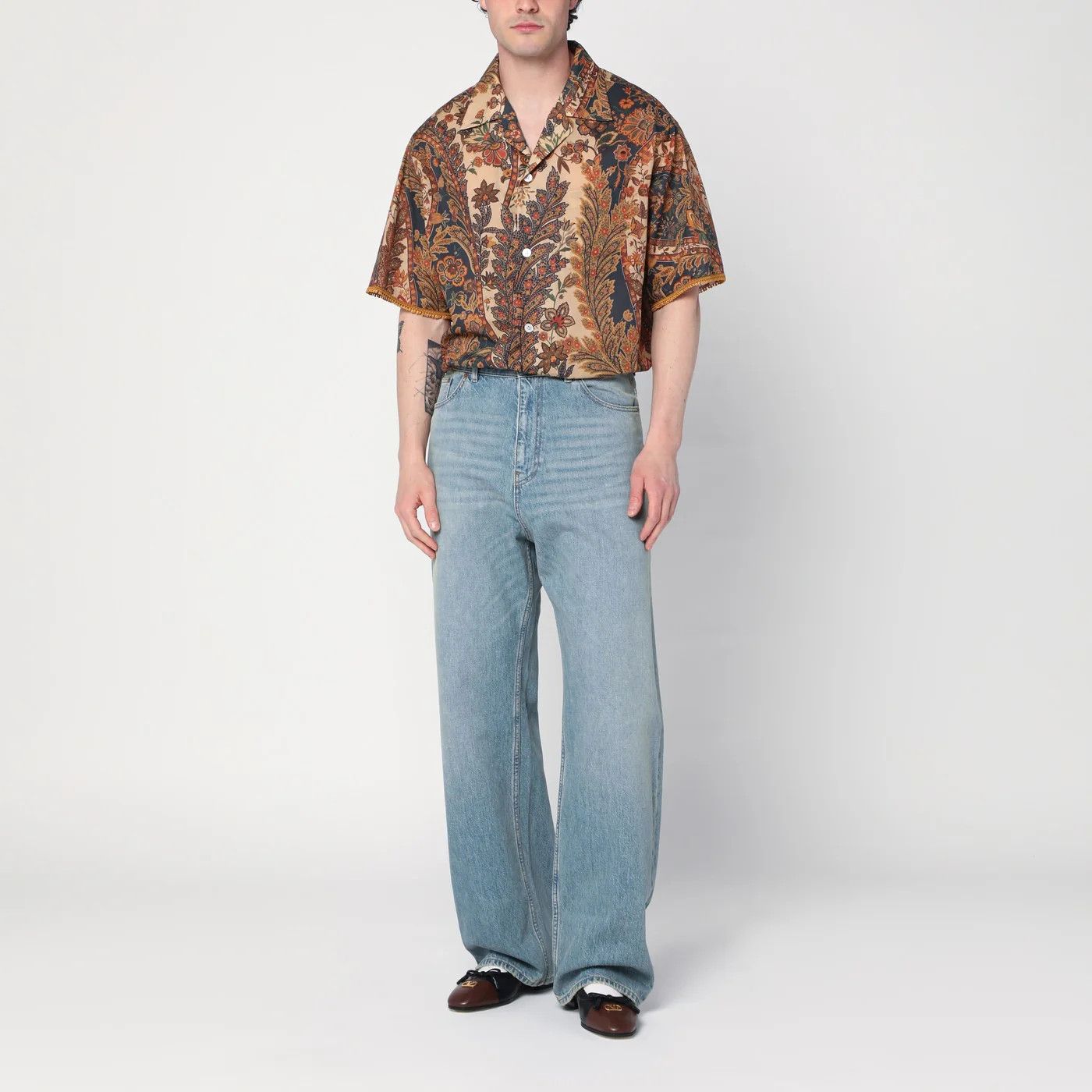 Valentino o1d2blof0326 Jeans Pants in Light Blue Size US 33 - 2 Thumbnail