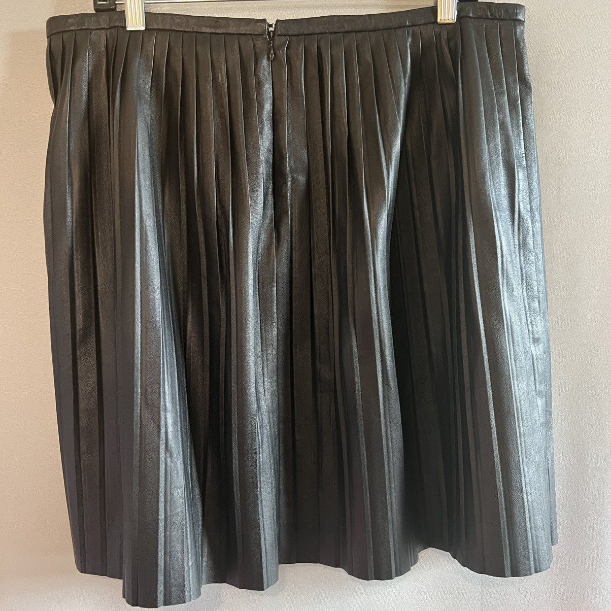Madewell Madewell black pleated leather skirt Size 36" / US 14 / IT 50 - 2 Thumbnail