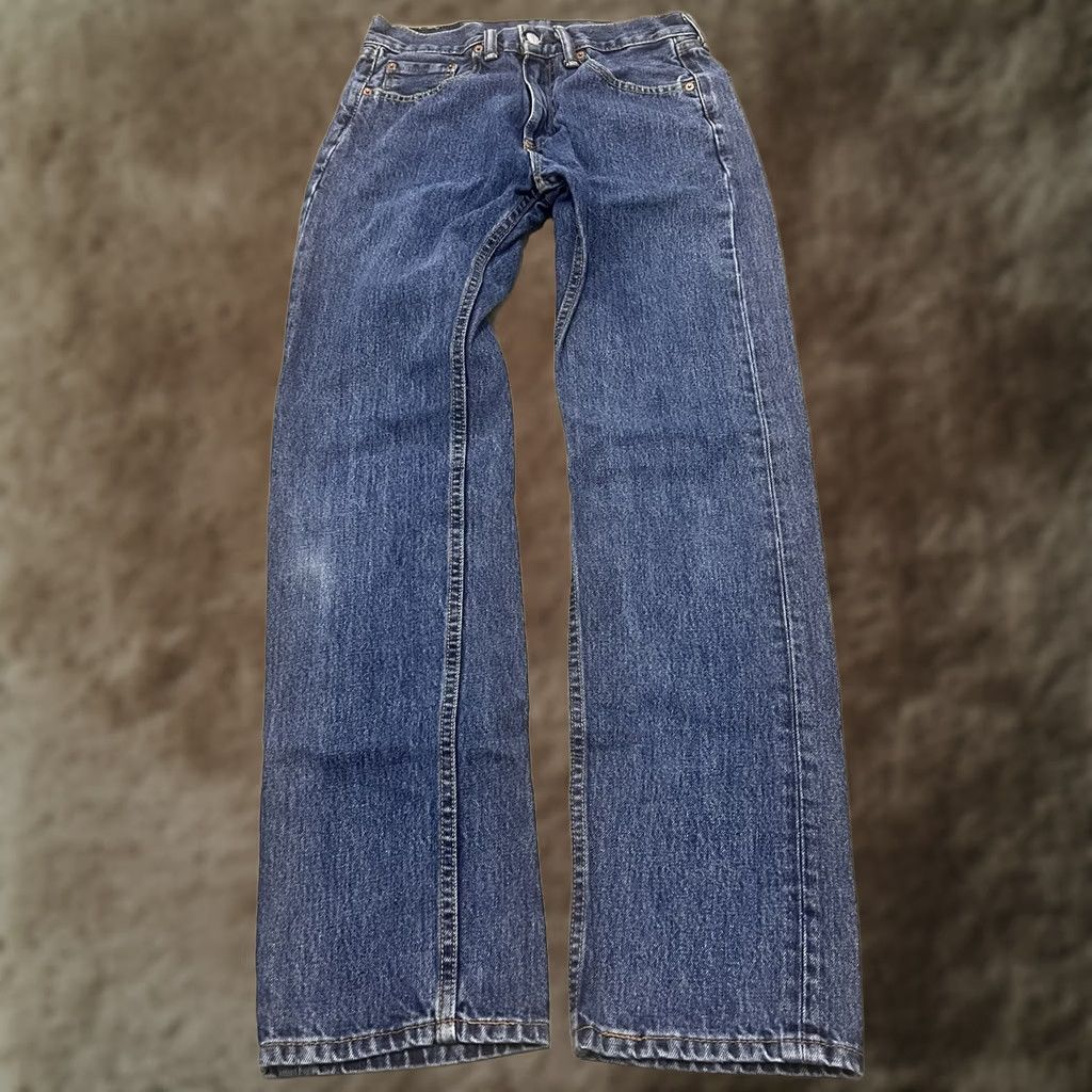 Levi's Item Specifications: Closure: Zipper, Buttons Size US 30 / EU 46 - 1 Thumbnail