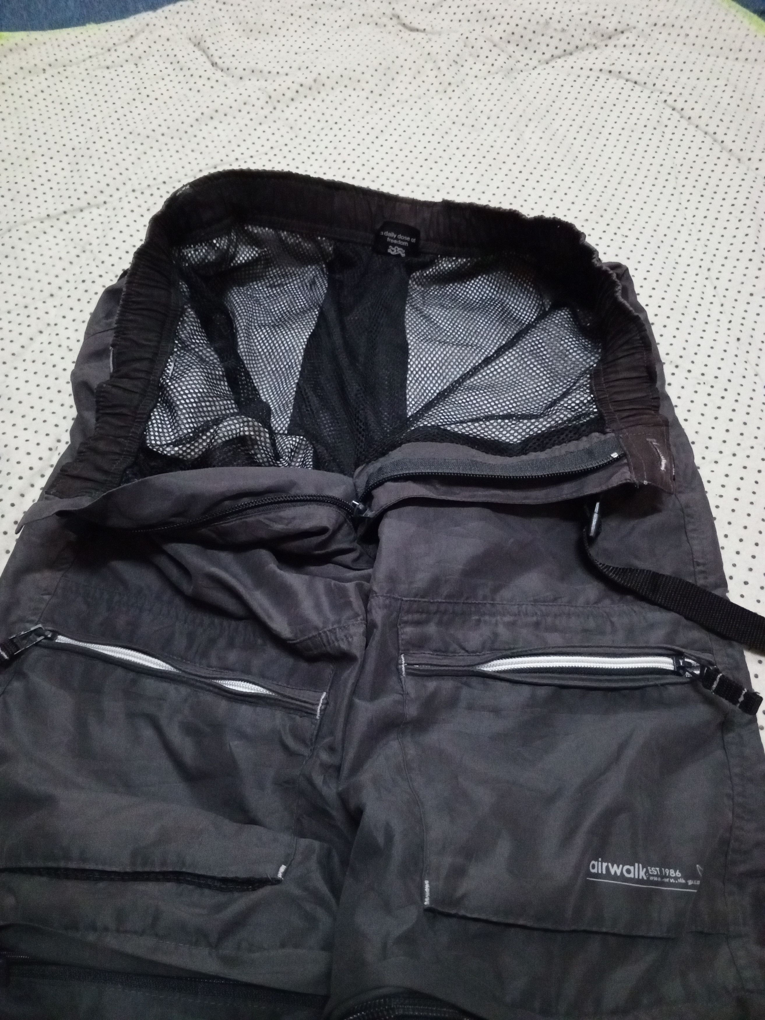 Airwalk AIRWALK many pockets SHORT /3Q Size US 36 / EU 52 - 11 Thumbnail