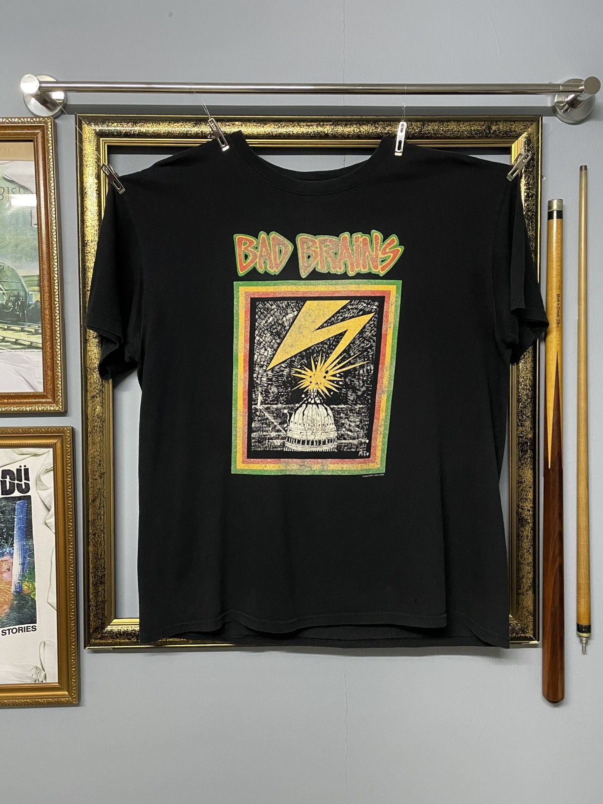 Band Tees Vintage Original Bad Brains American Punk Cover Album Tshirt Size US XL / EU 56 / 4 - 1 Thumbnail
