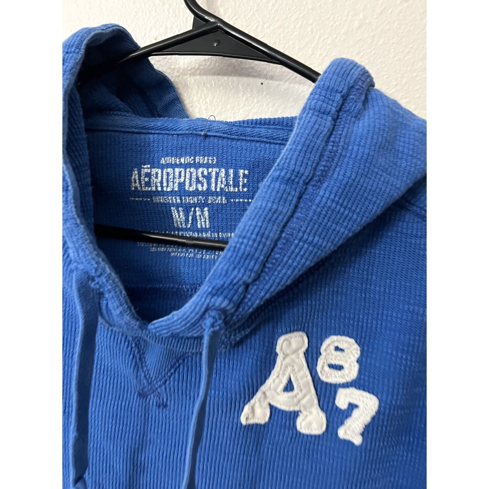 Aeropostale VINTAGE Grays Blue Waffle Thermal Shirt Hoodie M Pullover Men Medium Thermal Hoodie Pullover 90s Boys Mens Womens Fashion Shirts Size US M / EU 48-50 / 2 - 3 Thumbnail
