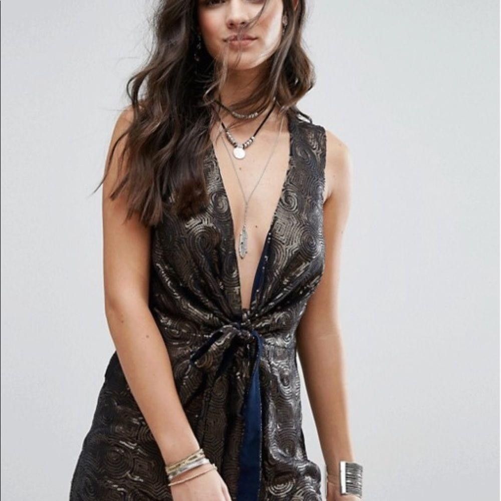Free People Free People Paris Rock sequins plunge neck dress Size XS / US 0-2 / IT 36-38 - 2 Thumbnail