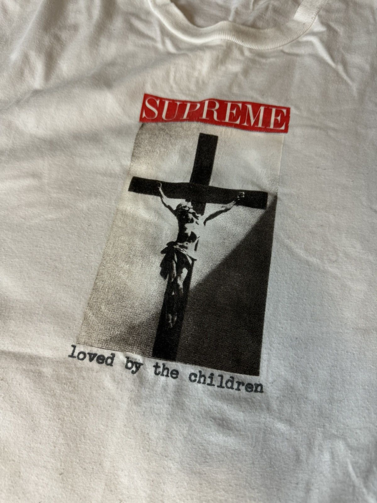 Supreme Supreme Loved By The Children Tee Size US XL / EU 56 / 4 - 2 Thumbnail