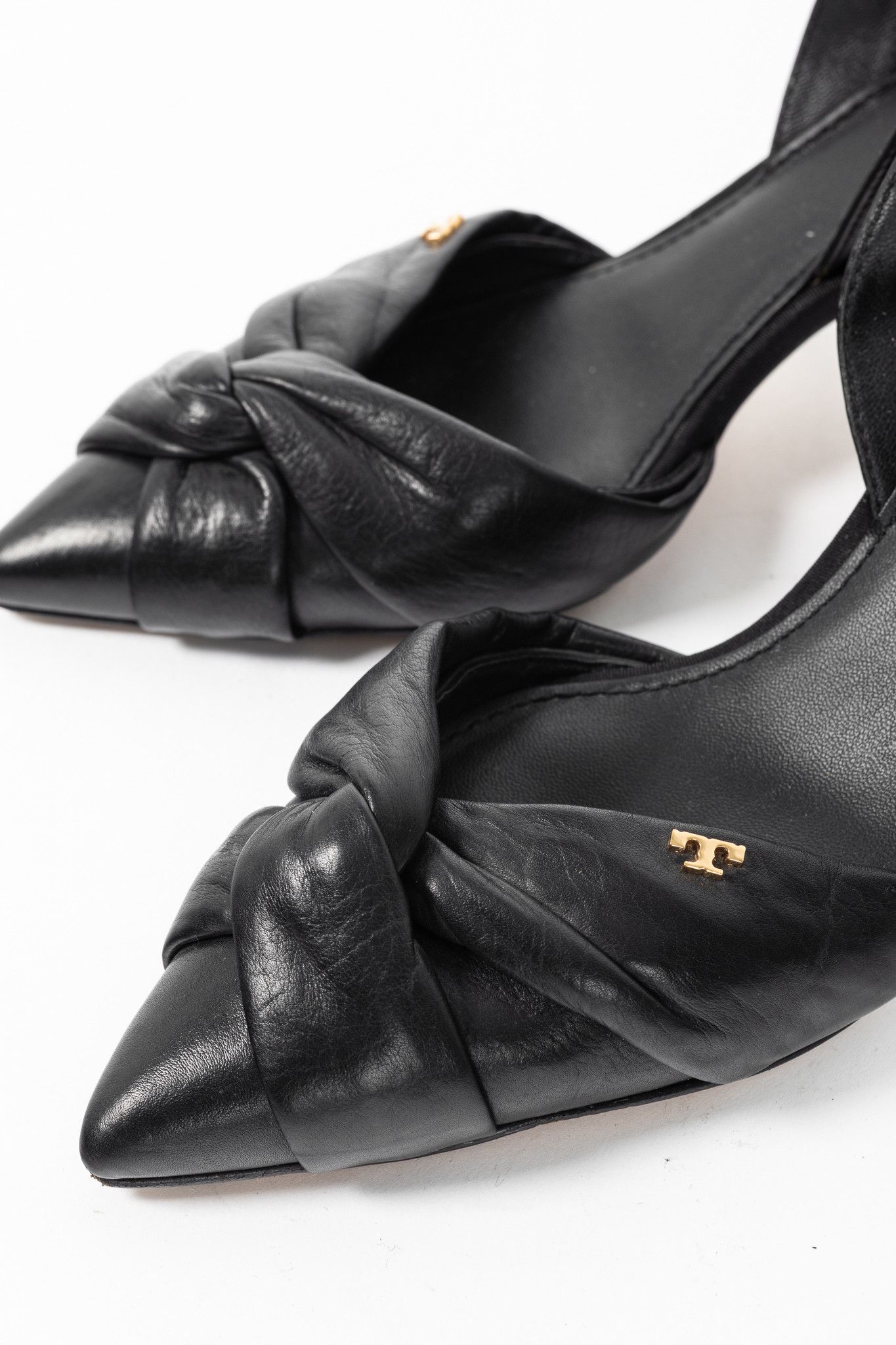 Tory Burch Tory Burch Black Leather Knotted Pointed-Toe Slingback Pumps Size US 5 / IT 35 - 6 Thumbnail