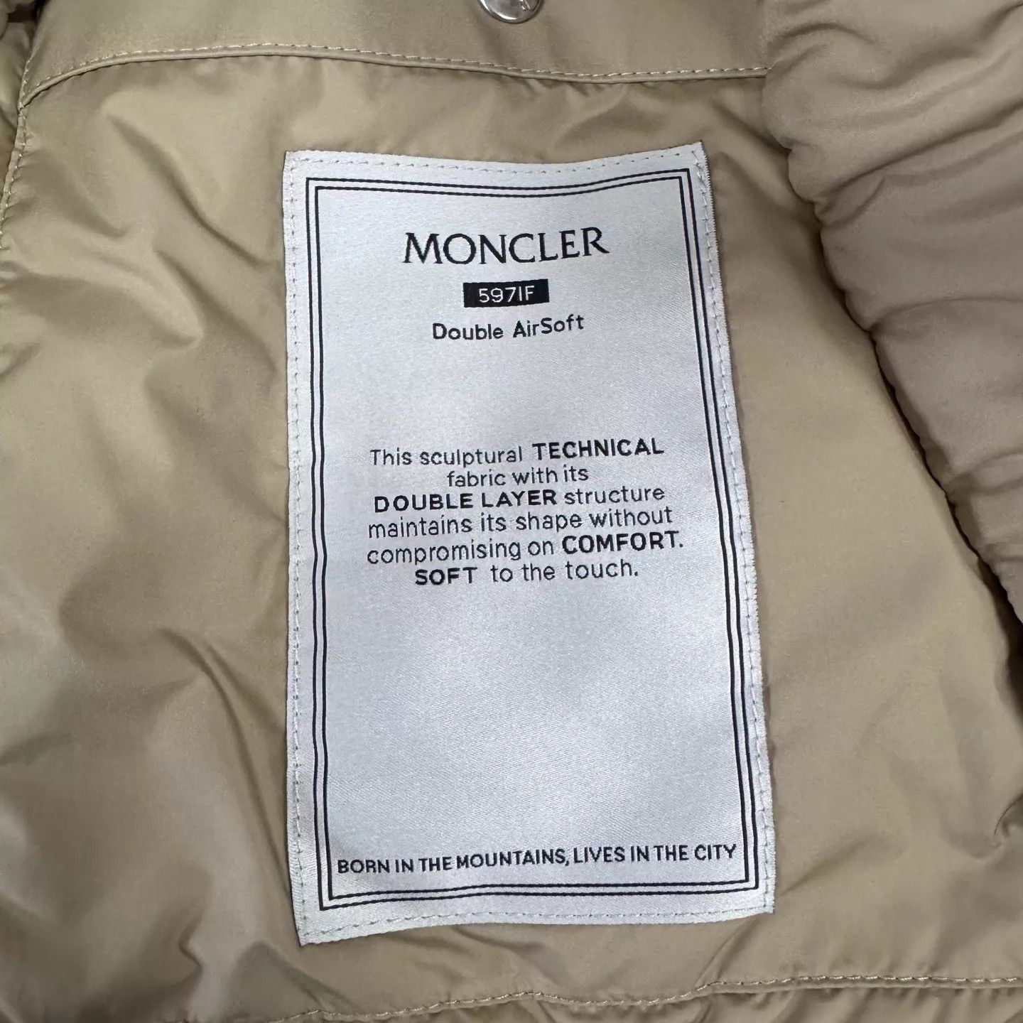 Moncler Moncler Luserna Logo Sleeve Puffer Jacket 99 New 3 Unisex Size M / US 6-8 / IT 42-44 - 7 Thumbnail