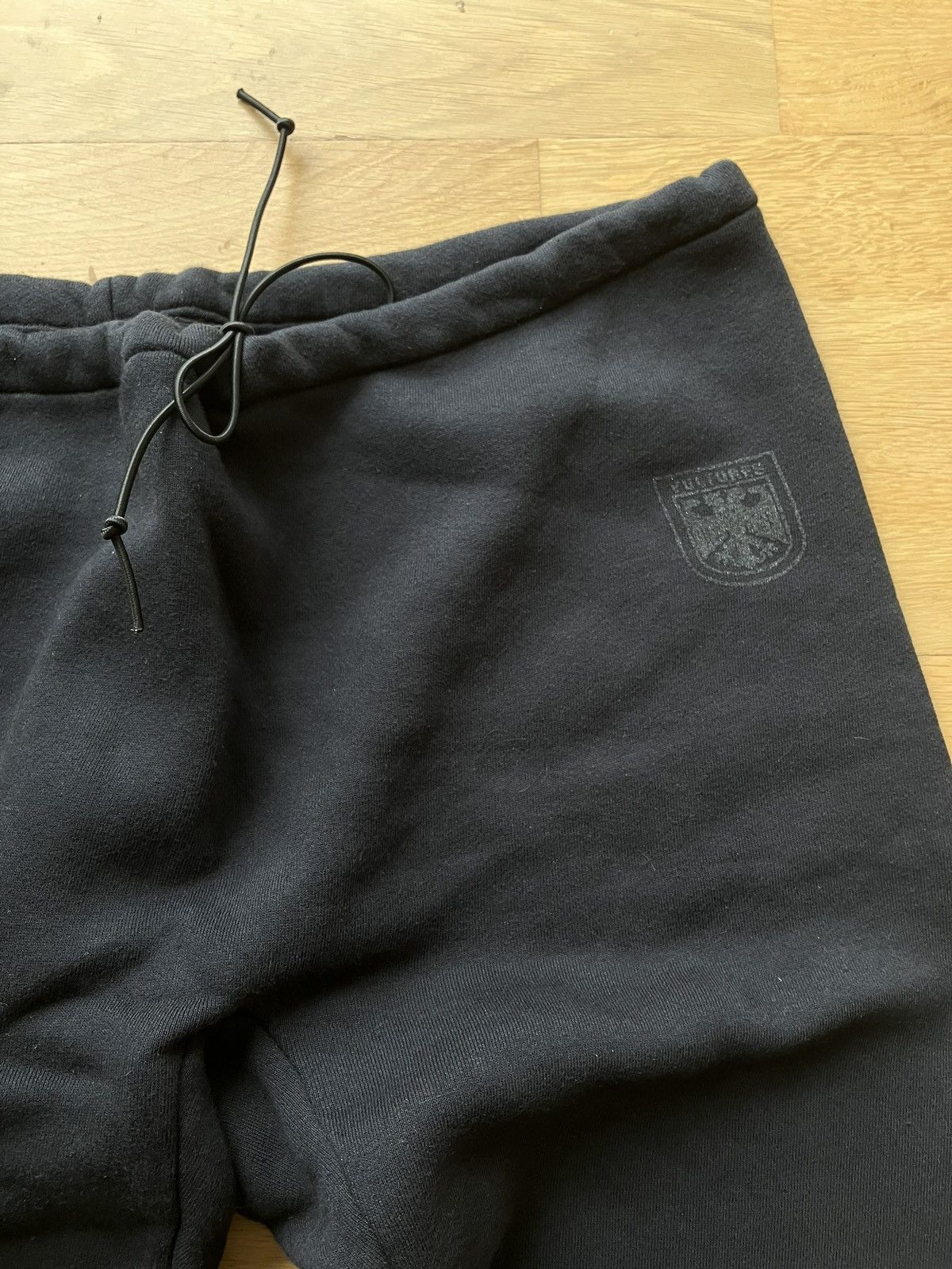 Yeezy Vultures sweatpants in black, unworn Size US 32 / EU 48 - 2 Thumbnail