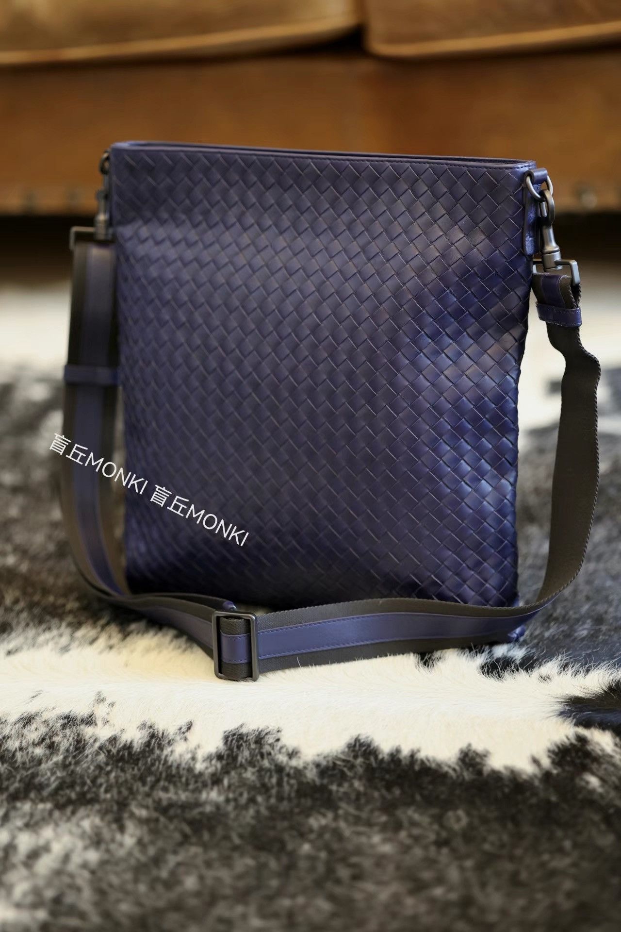 Bottega Veneta BV Men's Crossbody Shoulder Commuter Laptop Bag K32 Size ONE SIZE - 1 Thumbnail
