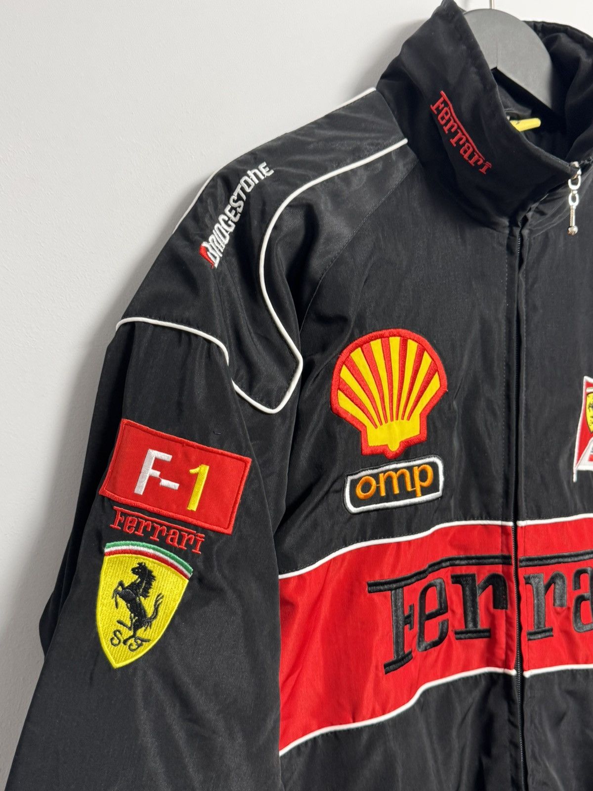 Ferrari Vintage Scuderia Ferrari F-1 Schumacher Racing Jacket Size US XL / EU 56 / 4 - 6 Thumbnail