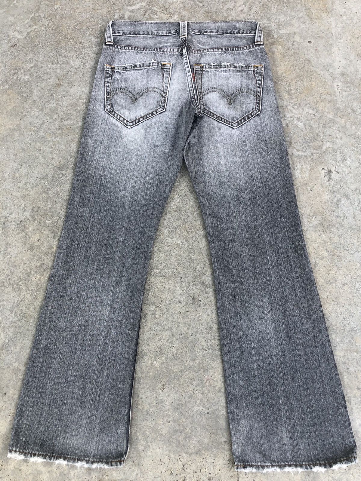 Levi's Y2k Levi’s Flared Jeans Distressed Jeans 507 Size US 32 / EU 48 - 2 Thumbnail
