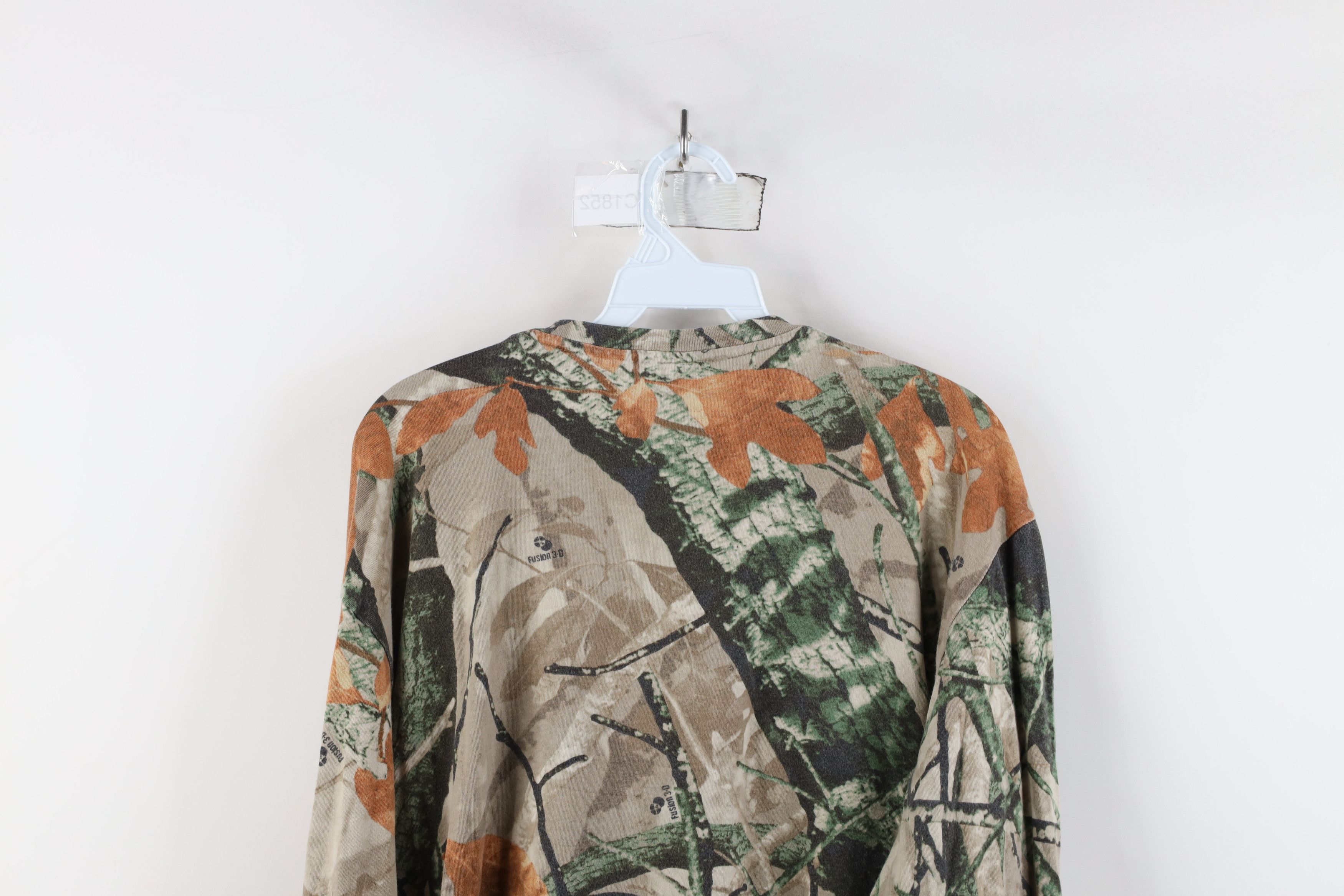 Vintage Vintage 90s Streetwear Camouflage Long Sleeve Pocket T-Shirt Size US XL / EU 56 / 4 - 12 Thumbnail