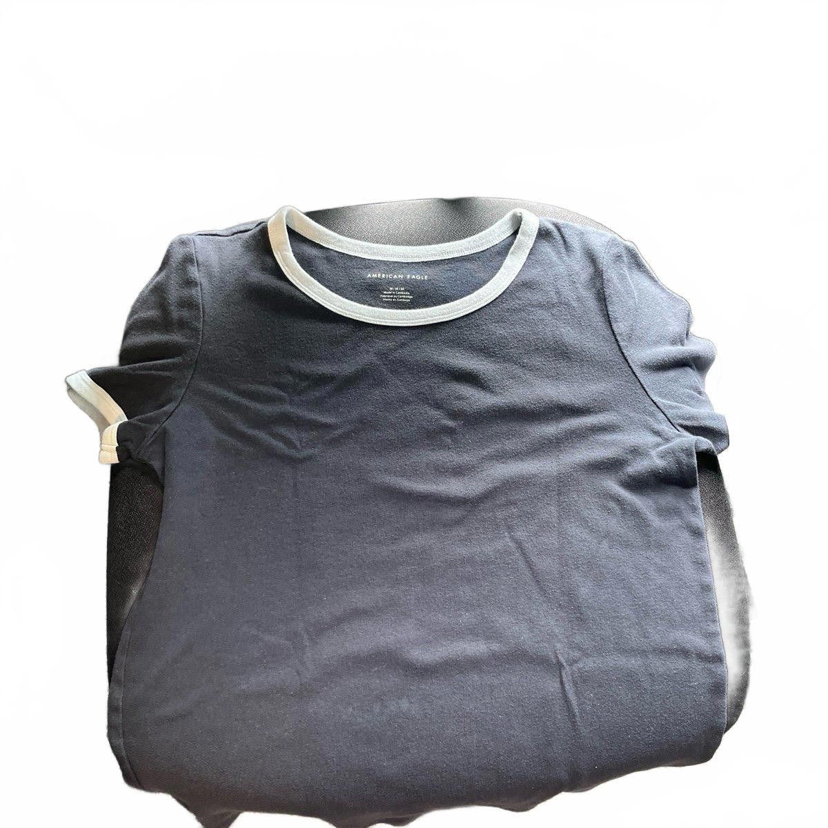 American Eagle Outfitters American Eagle Casual Crew Neck T-Shirt Size M / US 6-8 / IT 42-44 - 2 Thumbnail