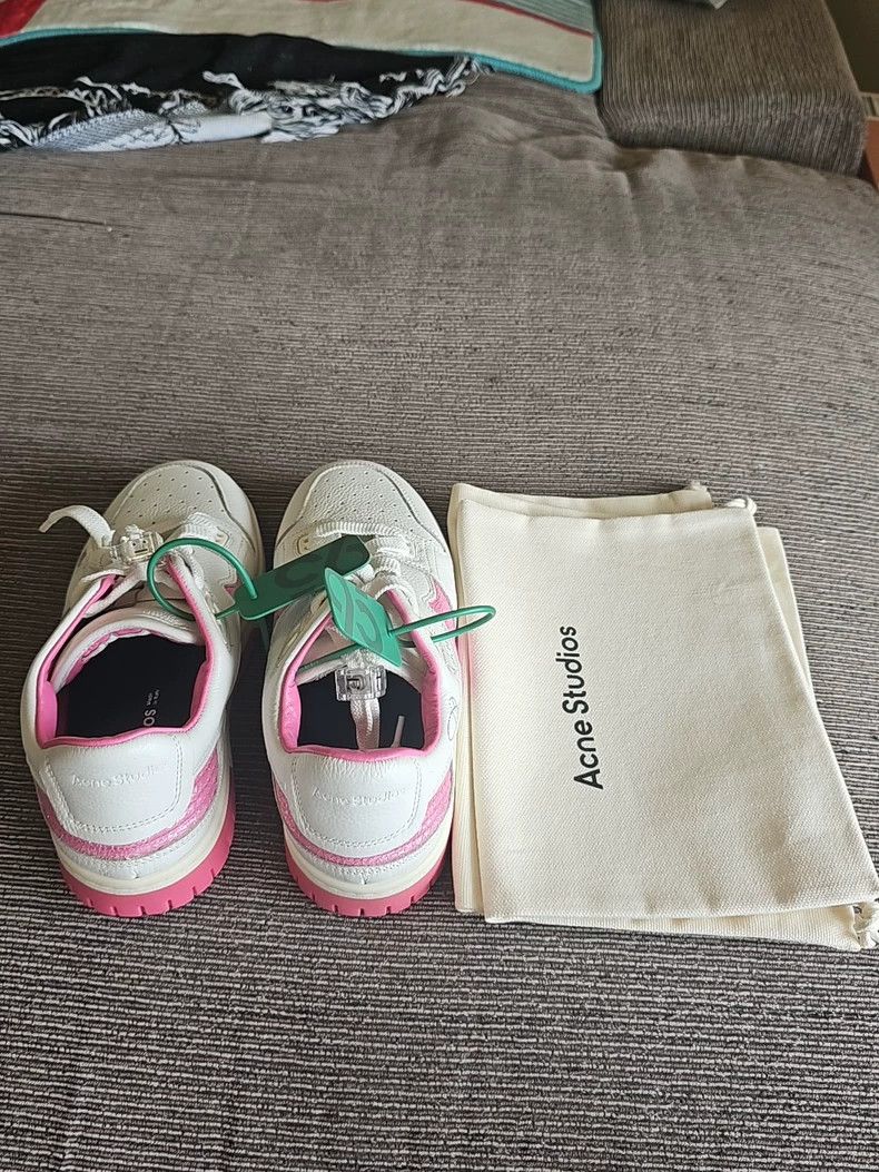 Acne Studios Acne Studios White low-top fashionable sneakers Size US 7.5 / IT 37.5 - 6 Thumbnail