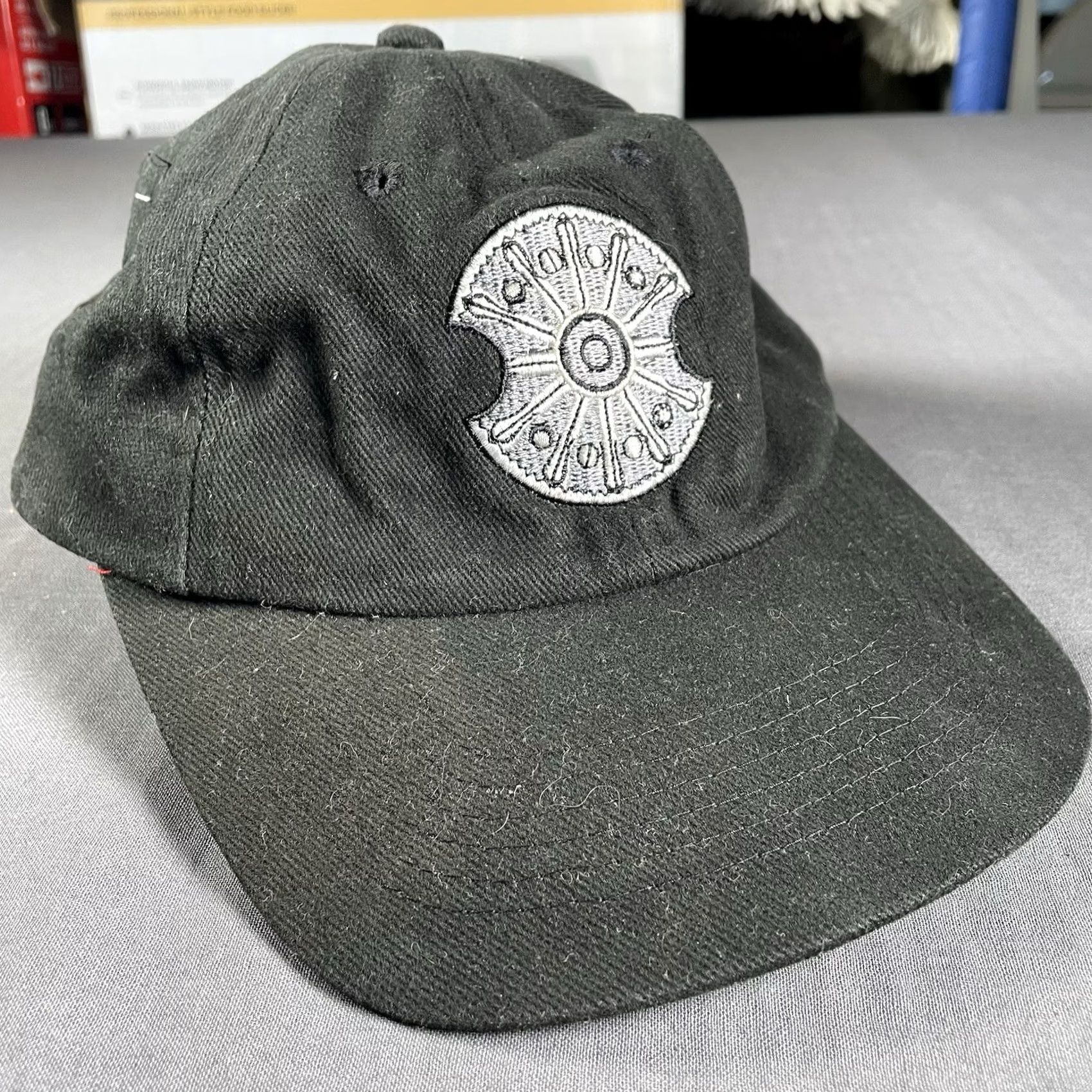 Vintage VINTAGE Headmaster Hat Movie Troy Promo Snapback Y2K Brad Pitt Orlando Bloom 2004 Black One Size Men Mens Size ONE SIZE - 2 Thumbnail