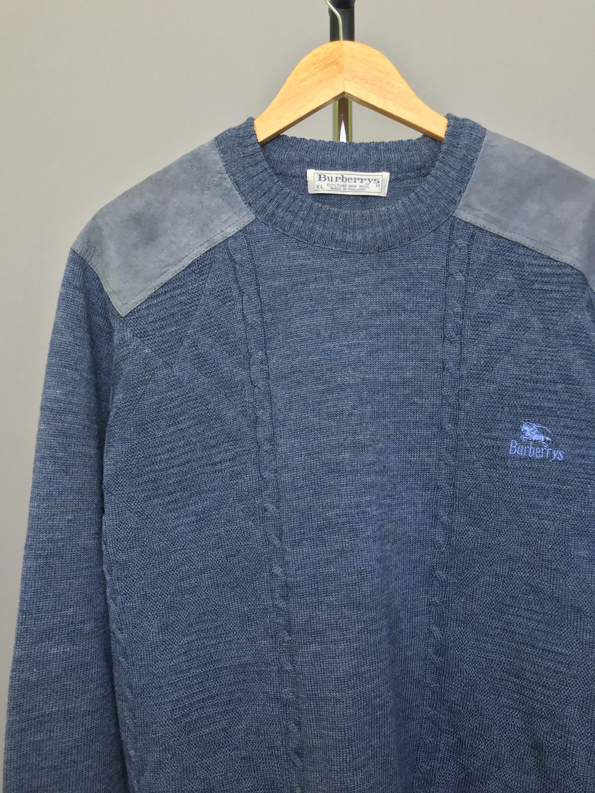 Burberry VINTAGE BURBERRY KNIT SWEATER Blue Pure New Wool MENS Size US XL / EU 56 / 4 - 4 Thumbnail