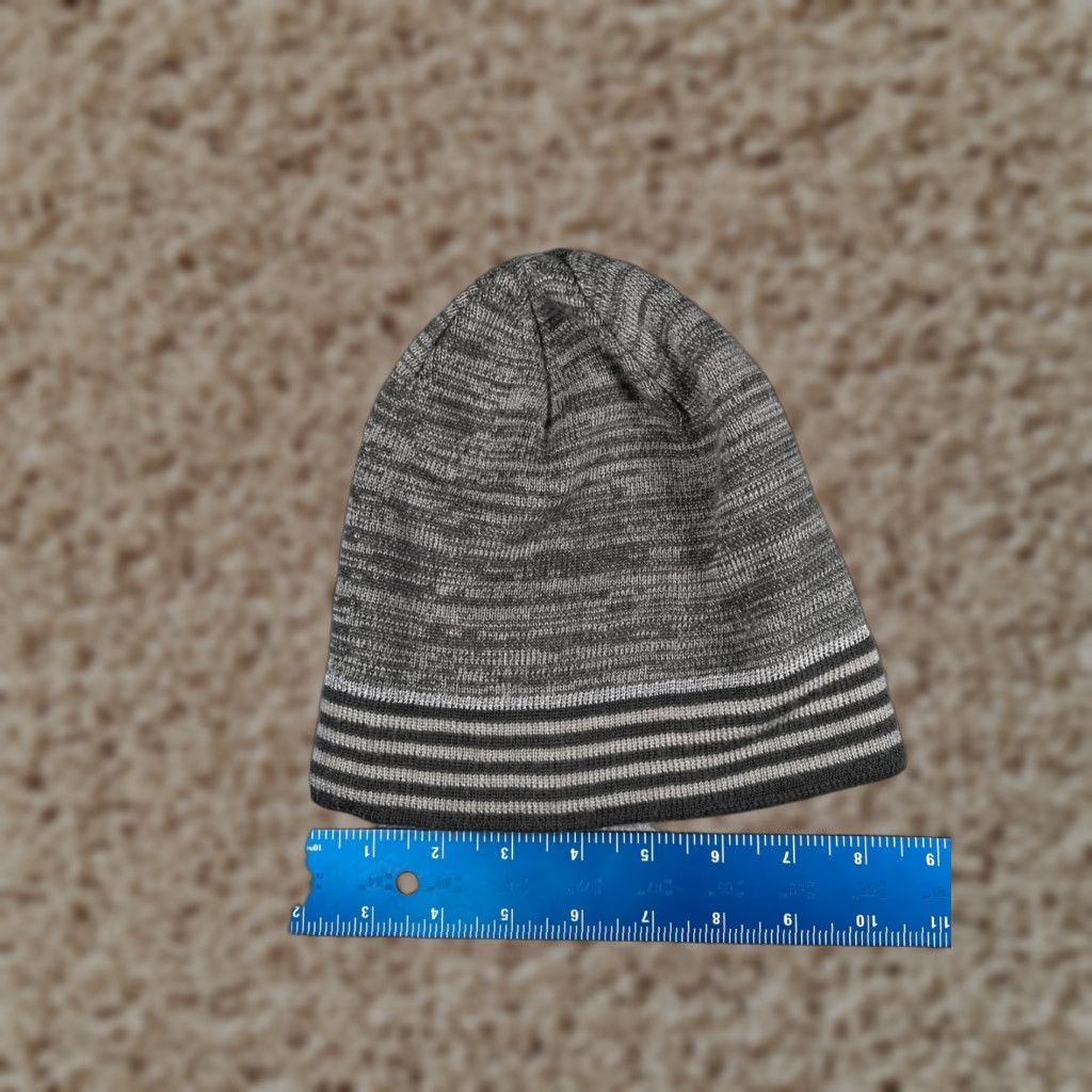 Tek Gear Tek Gear Beanie Toque Adult One Size Gray Stripe Knit Acrylic Polyester Winter Stocked Size ONE SIZE - 1 Thumbnail