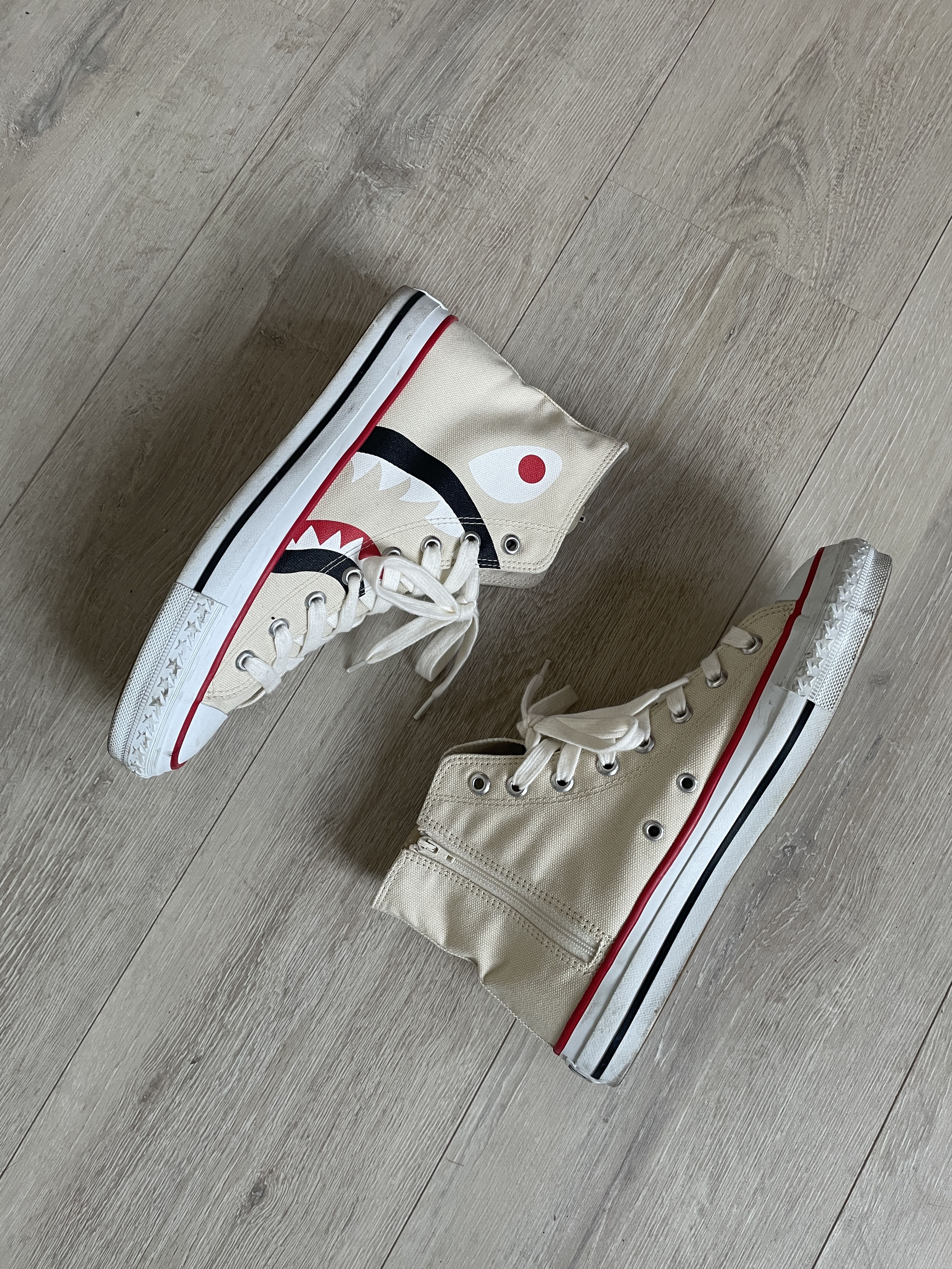 Bape Bape 2008 shark print Ape Sta sneakers Size US 9 / EU 42 - 2 Thumbnail