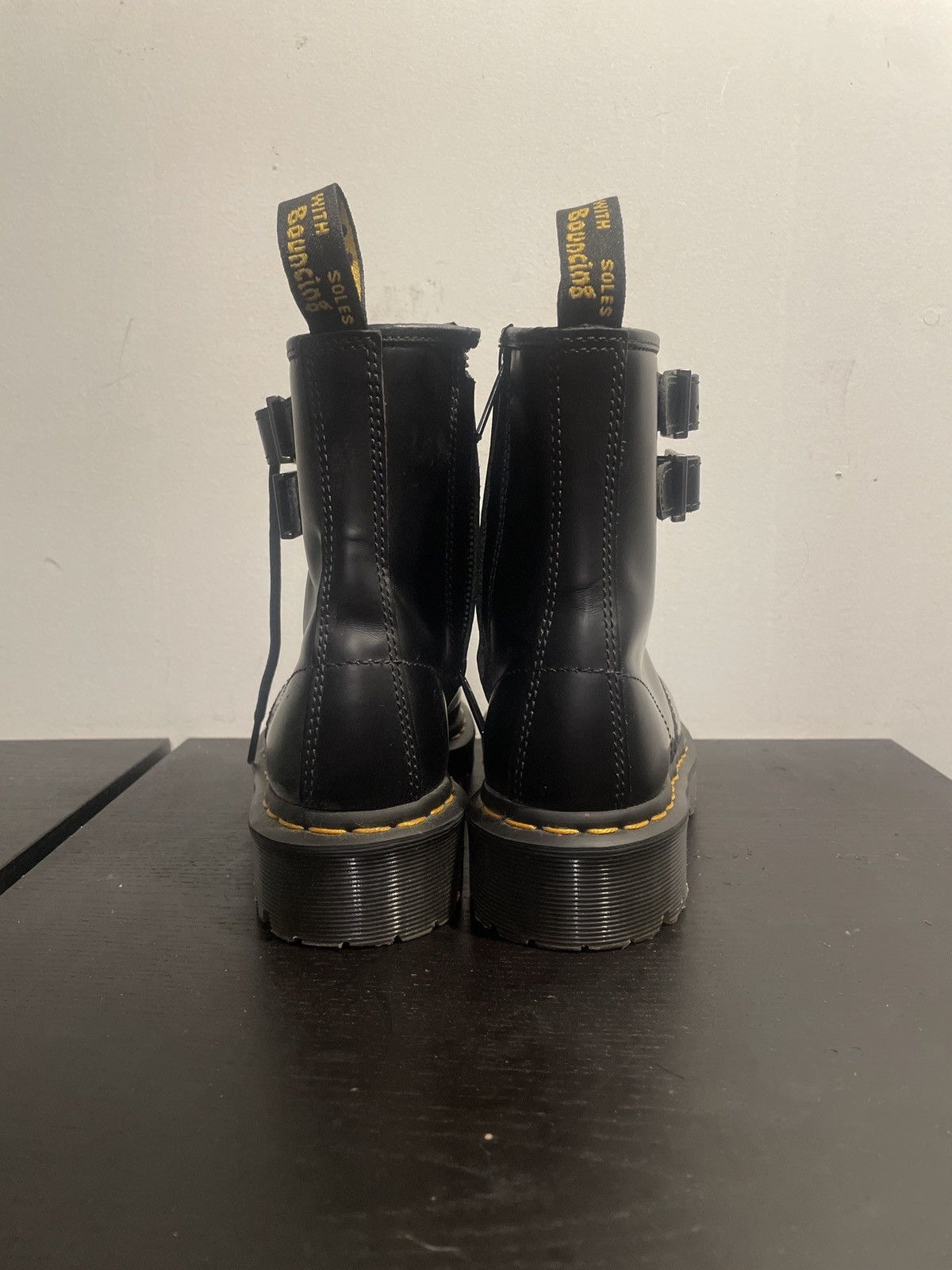 Dr. Martens DR MARTENS JADON BOOT SMOOTH LEATHER PLATFORMS Size US 5 / IT 35 - 4 Thumbnail