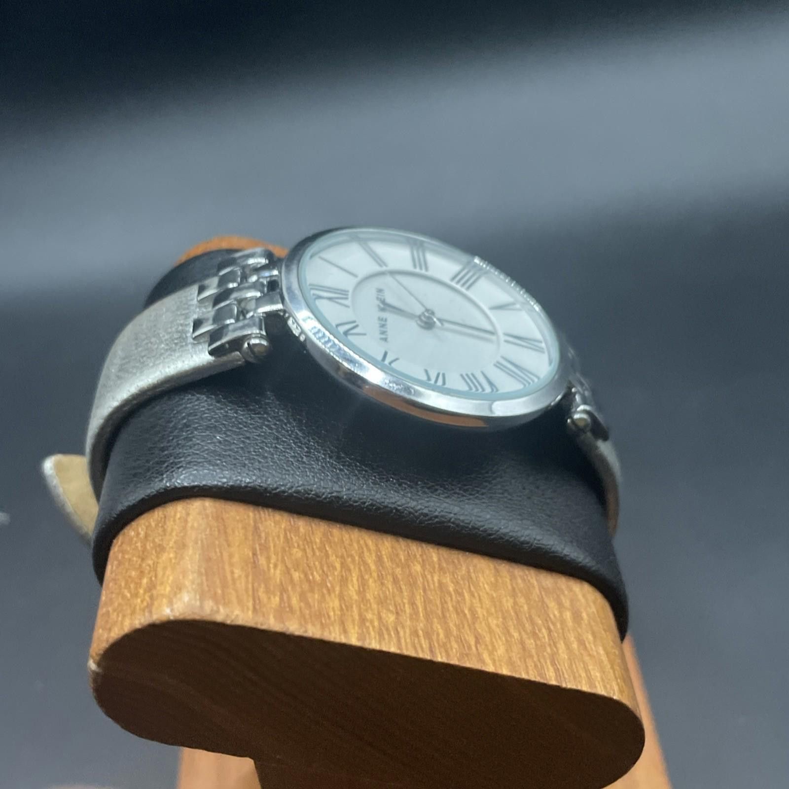Designer Vintage Anne Klein Women's White & Silver Tone Watch New Bat Size ONE SIZE - 5 Thumbnail