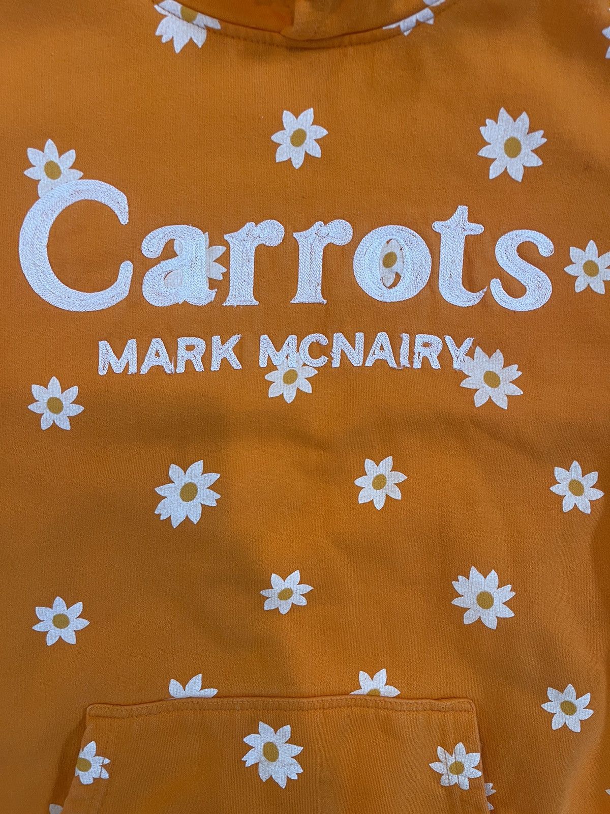 Carrots by Anwar Carrots × Mark McNairy Carrots x Mark Mcnairy Daisy All Over Print Hoodie Size US XXL / EU 58 / 5 - 5 Thumbnail