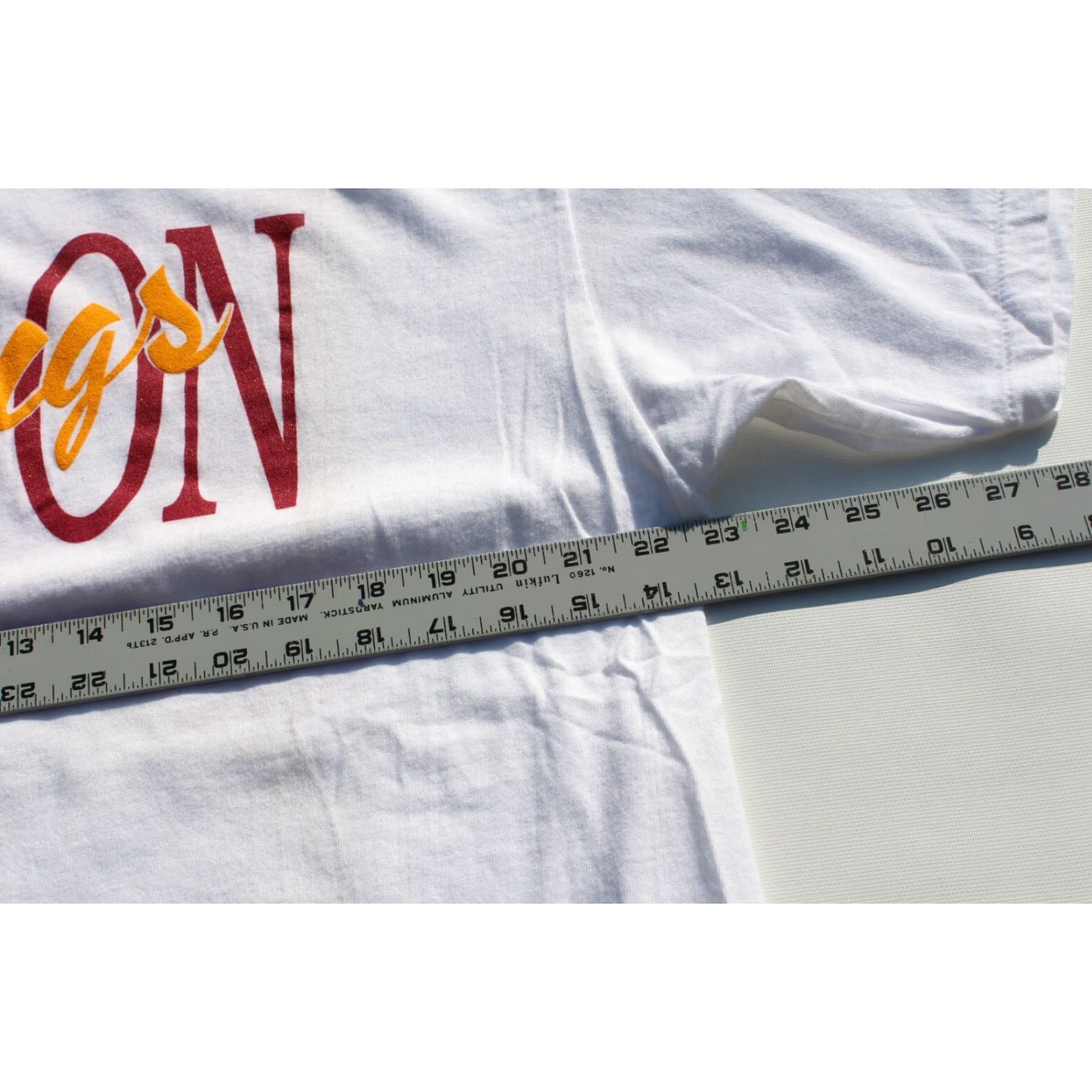 Vintage VINTAGE Edison High School Vikings T Shirt White XL 1994 Unbranded Unisex Adults Short Sleeve Shirt Mens Size US XL / EU 56 / 4 - 4 Thumbnail