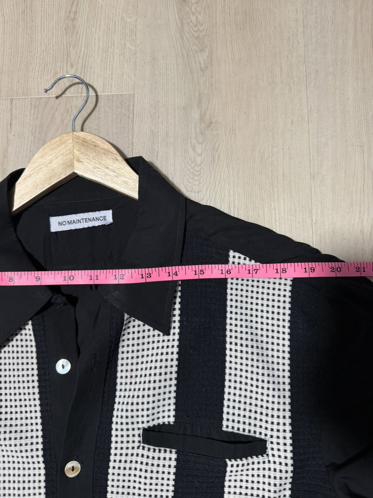 No Maintenance No Maintenance Camp Shirt size L Size US L / EU 52-54 / 3 - 3 Thumbnail