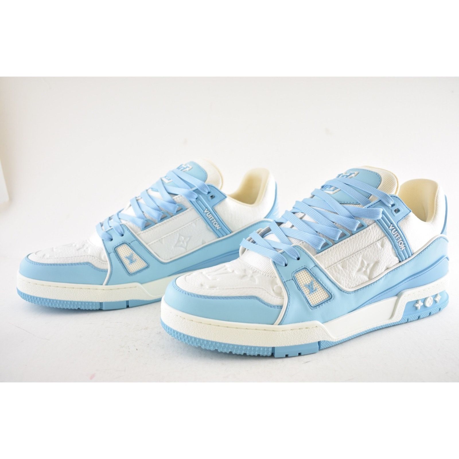 Louis Vuitton Louis Vuitton Sky Blue Empreinte White Leather Low Trainer Size US 10 / EU 43 - 16 Thumbnail