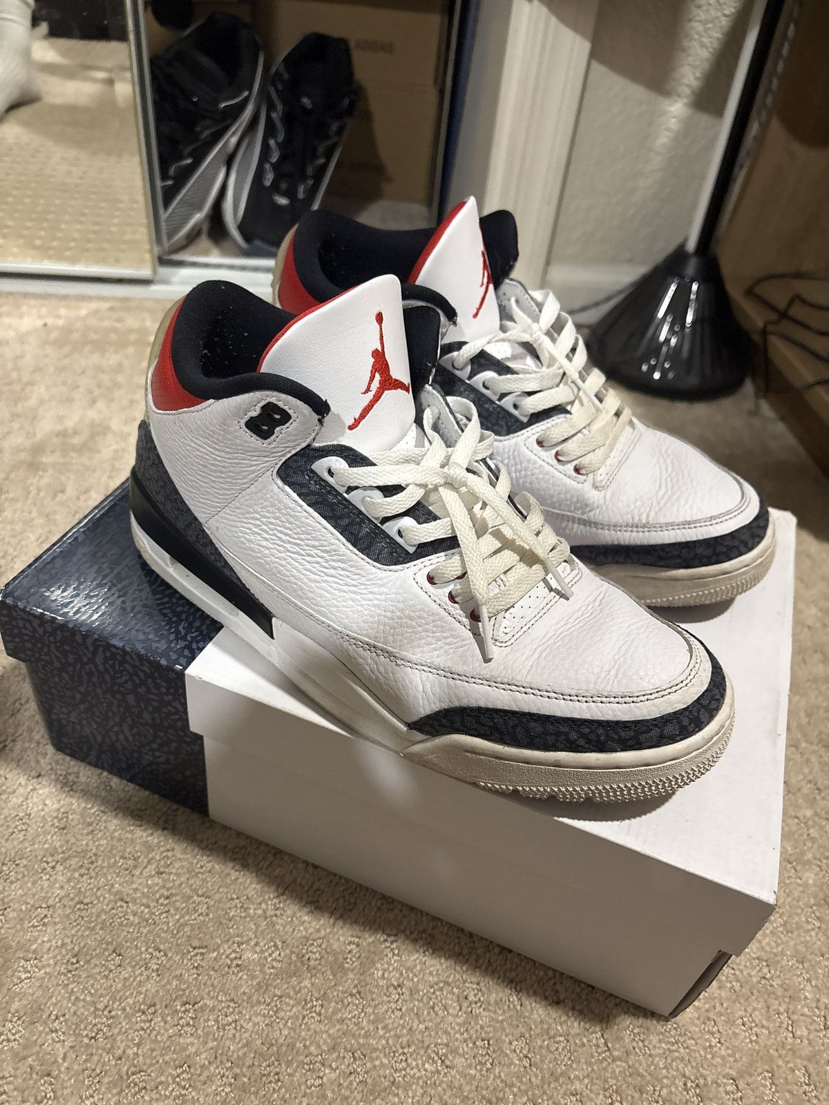 Jordan Brand Jordan 3 Fire Red Denim 2020 Size US 10.5 / EU 43-44 - 1 Thumbnail