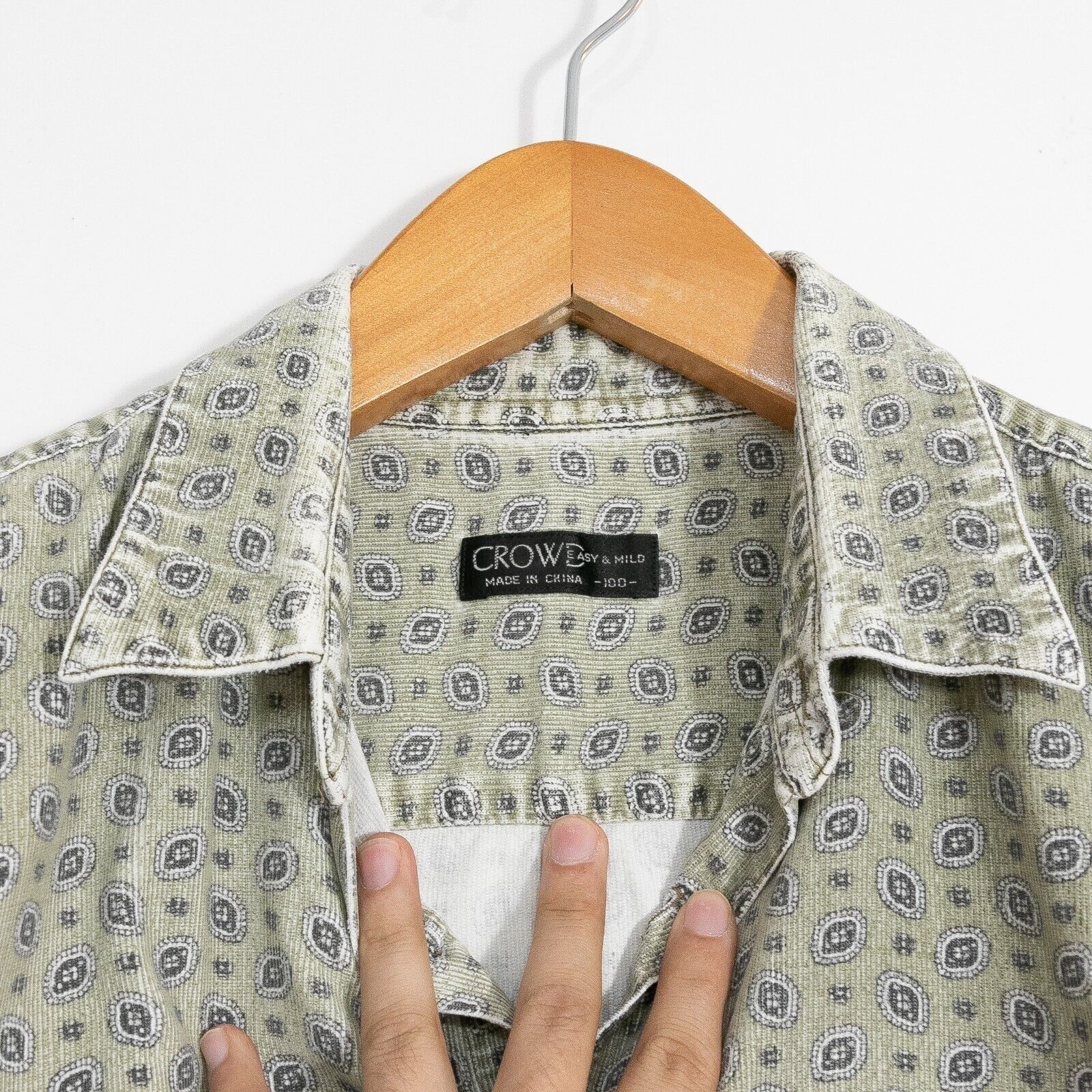 Vintage Vintage Corduroy Button Shirt Small - Long Sleeve Distressed Size US S / EU 44-46 / 1 - 7 Thumbnail