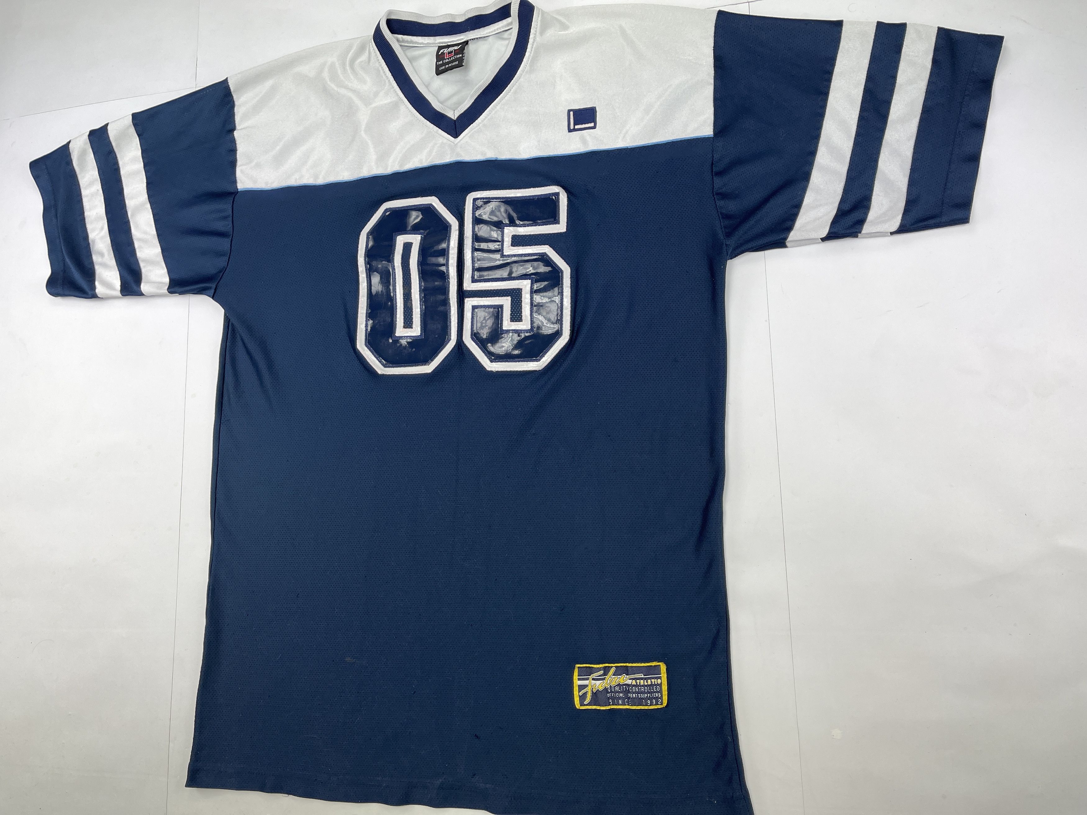 Fubu FUBU jersey, vintage hip hop t-shirt, 90s hip hop skater L Size US L / EU 52-54 / 3 - 4 Thumbnail