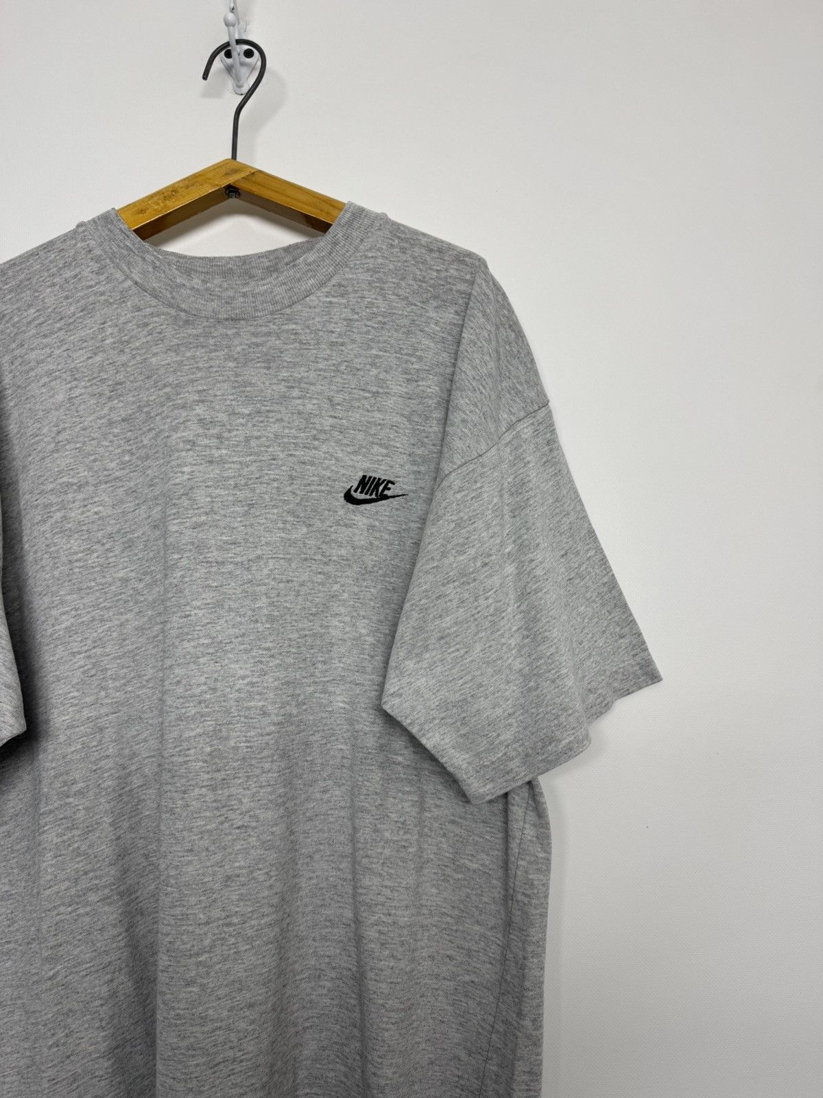 Nike Vintage Nike Swoosh T-Shirt 90’s Size US L / EU 52-54 / 3 - 4 Thumbnail