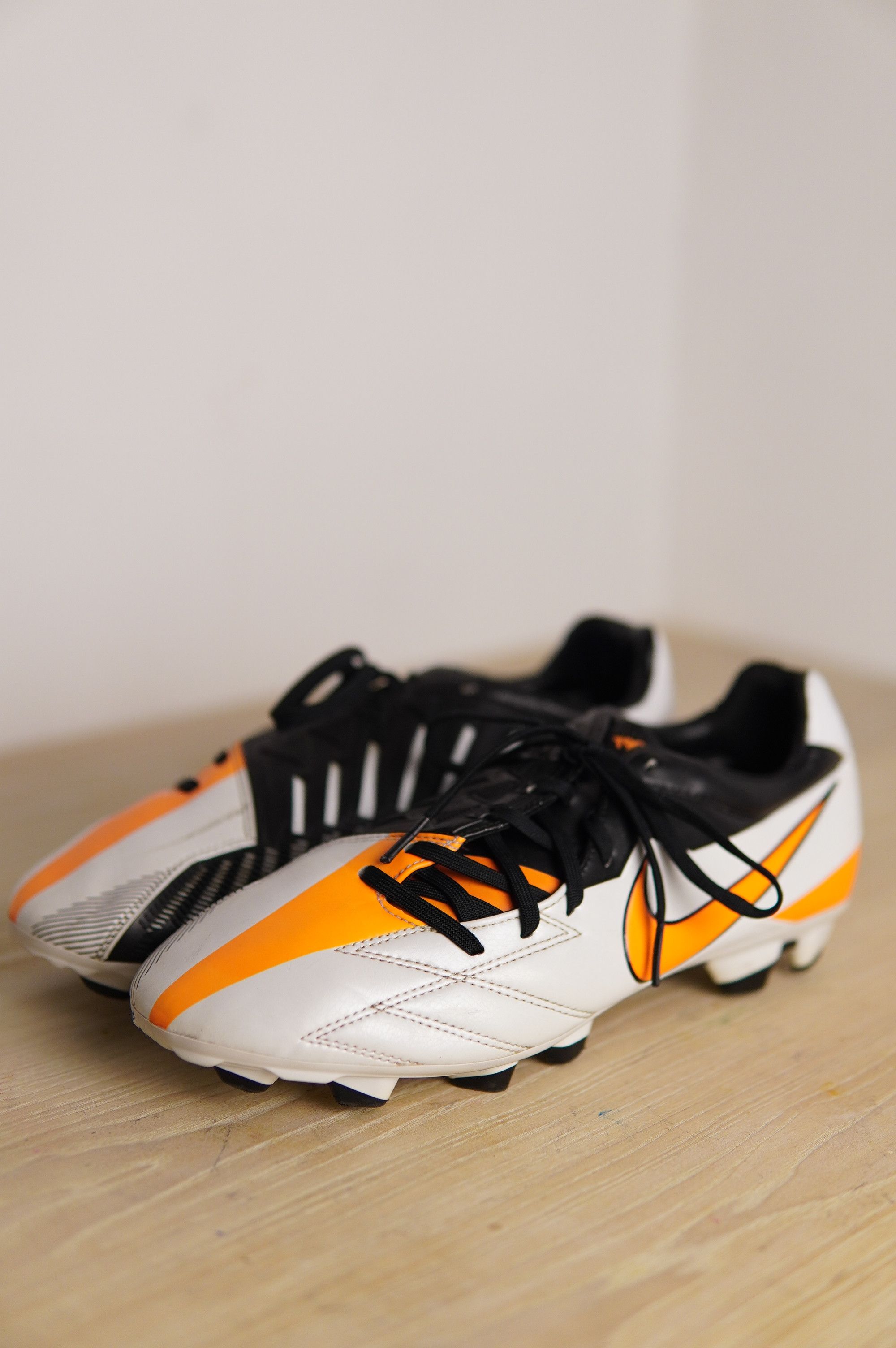 Nike Nike T90 Laser FG Total 90 Soccer Cleats 472562-480 Size US 8 / EU 41 - 7 Thumbnail