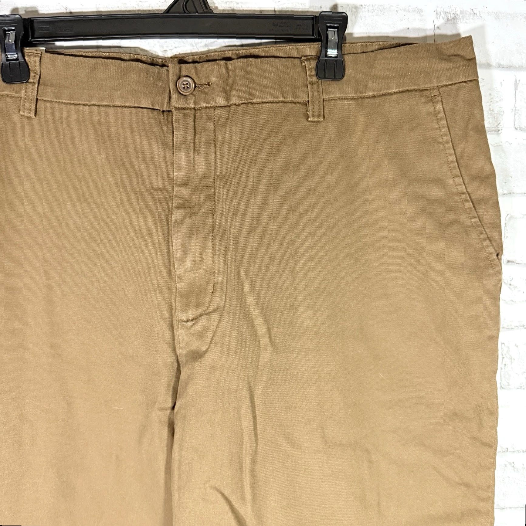 Croft & Barrow NWT Croft & Barrow Brown Chino Pants Classic Fit Mens Size 42x29 Size US 42 / EU 58 - 2 Thumbnail
