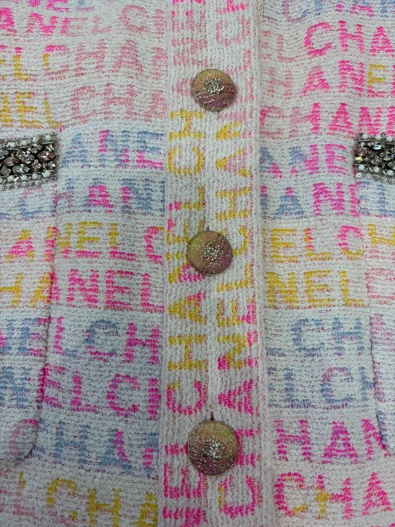 Chanel Chanel Pink and white gradient letter logo bathrobe tweed Size XXS / US 00 / IT 34 - 5 Thumbnail