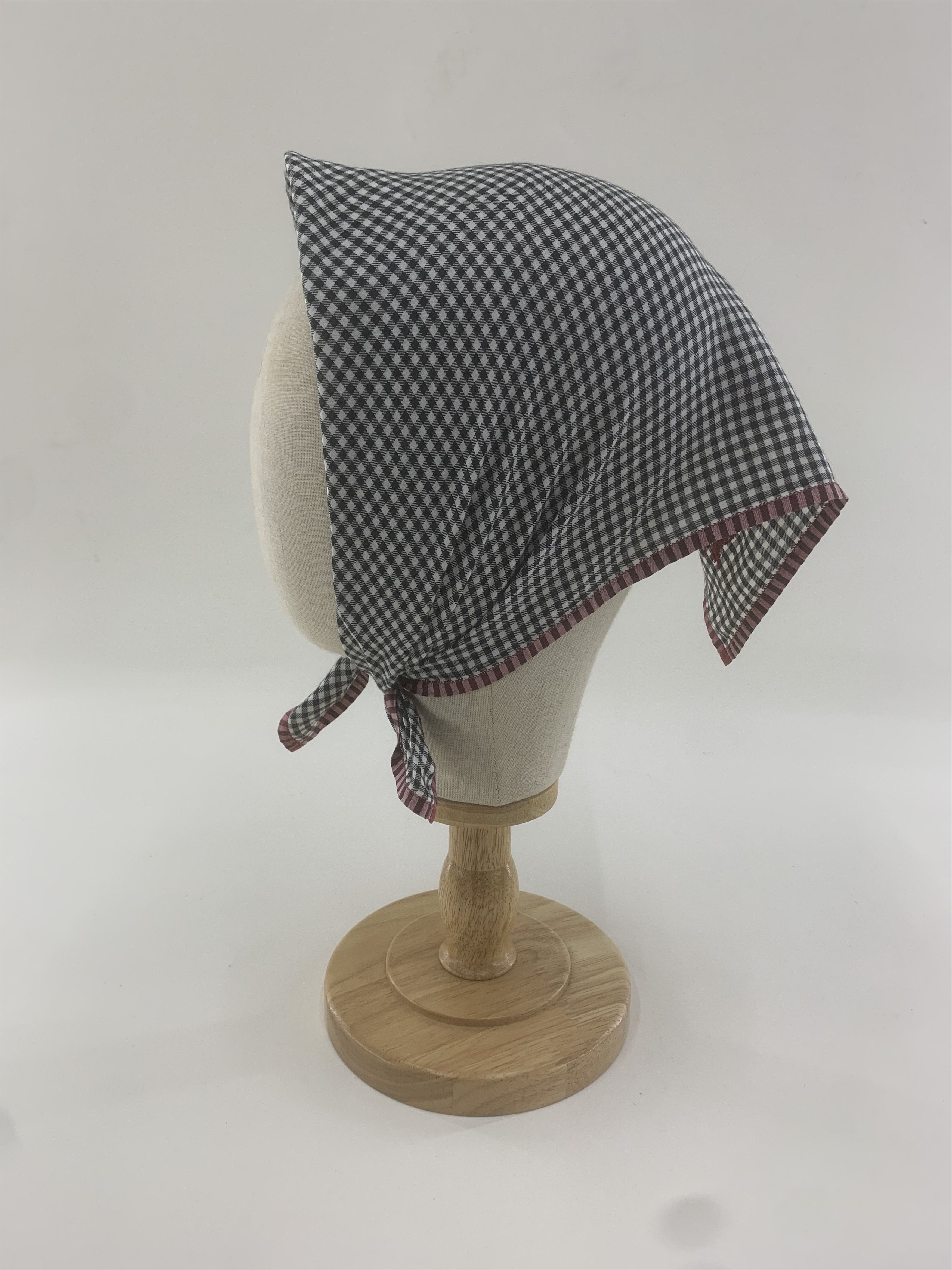 Burberry Burberry Handkerchief Bandana Neckerchief TB3430 Size ONE SIZE - 3 Thumbnail