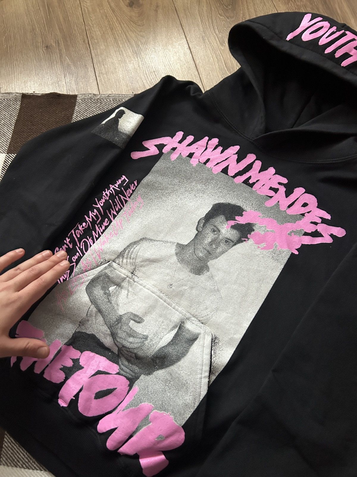 Band Tees × Vintage Shaw Mendez The Tour Youth big logo merch hoodies Size US M / EU 48-50 / 2 - 3 Thumbnail