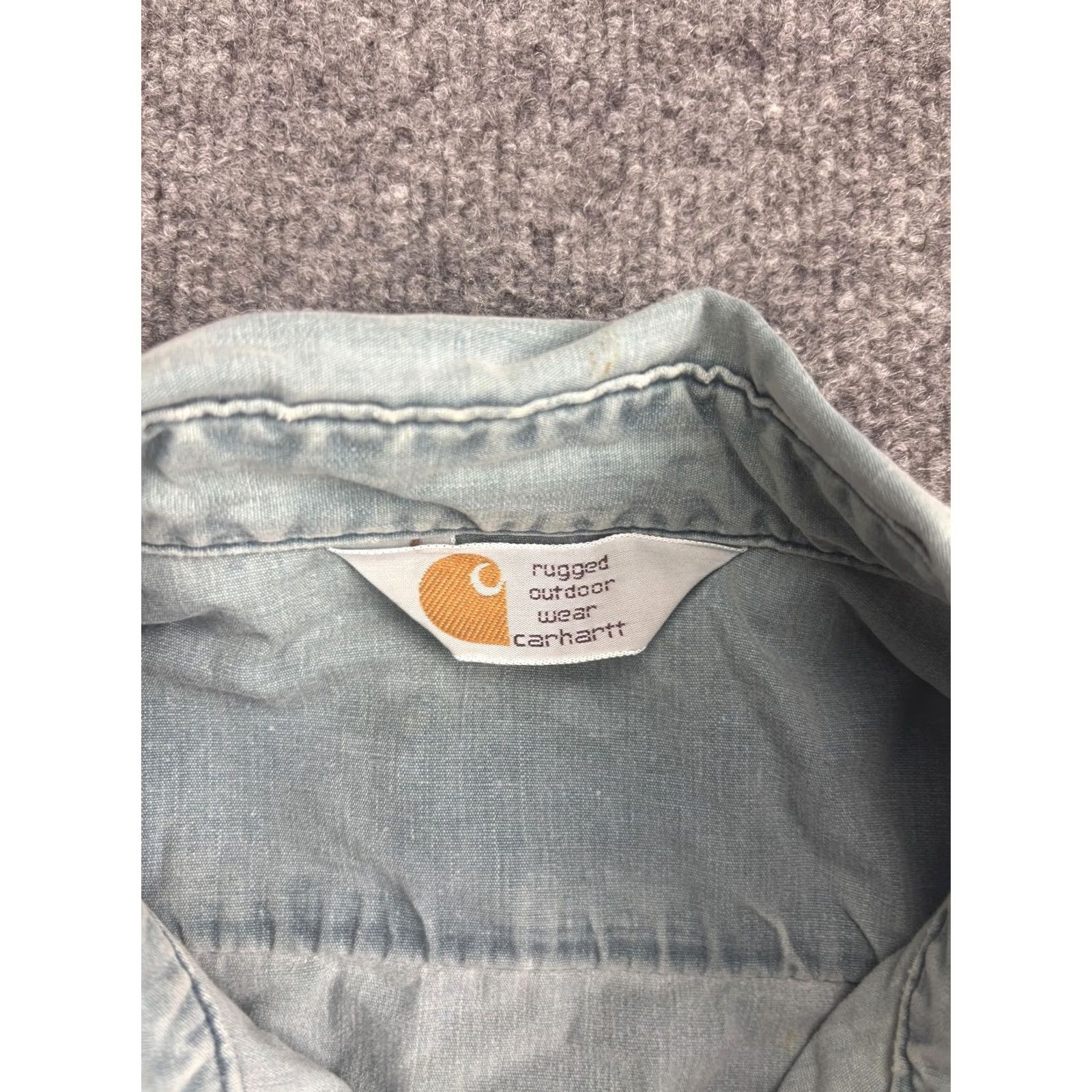 Carhartt VNTG Carhartt Shirt Mens L Blue Chambray Short Sleeve Button Front Workwear Size US L / EU 52-54 / 3 - 2 Thumbnail