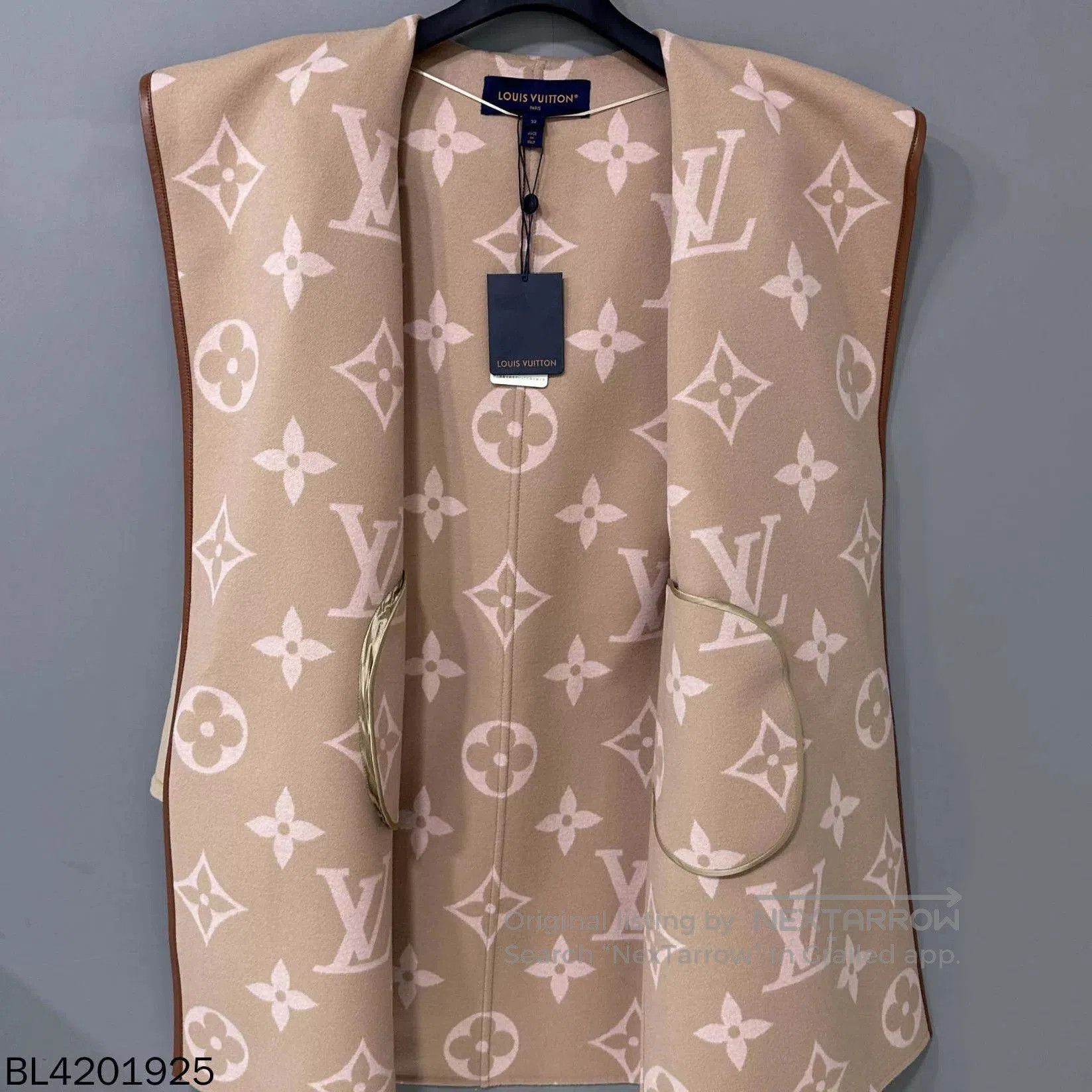 Louis Vuitton Louis Vuitton Nude Pink Flower Robe Coat. Size XS / US 0-2 / IT 36-38 - 3 Thumbnail