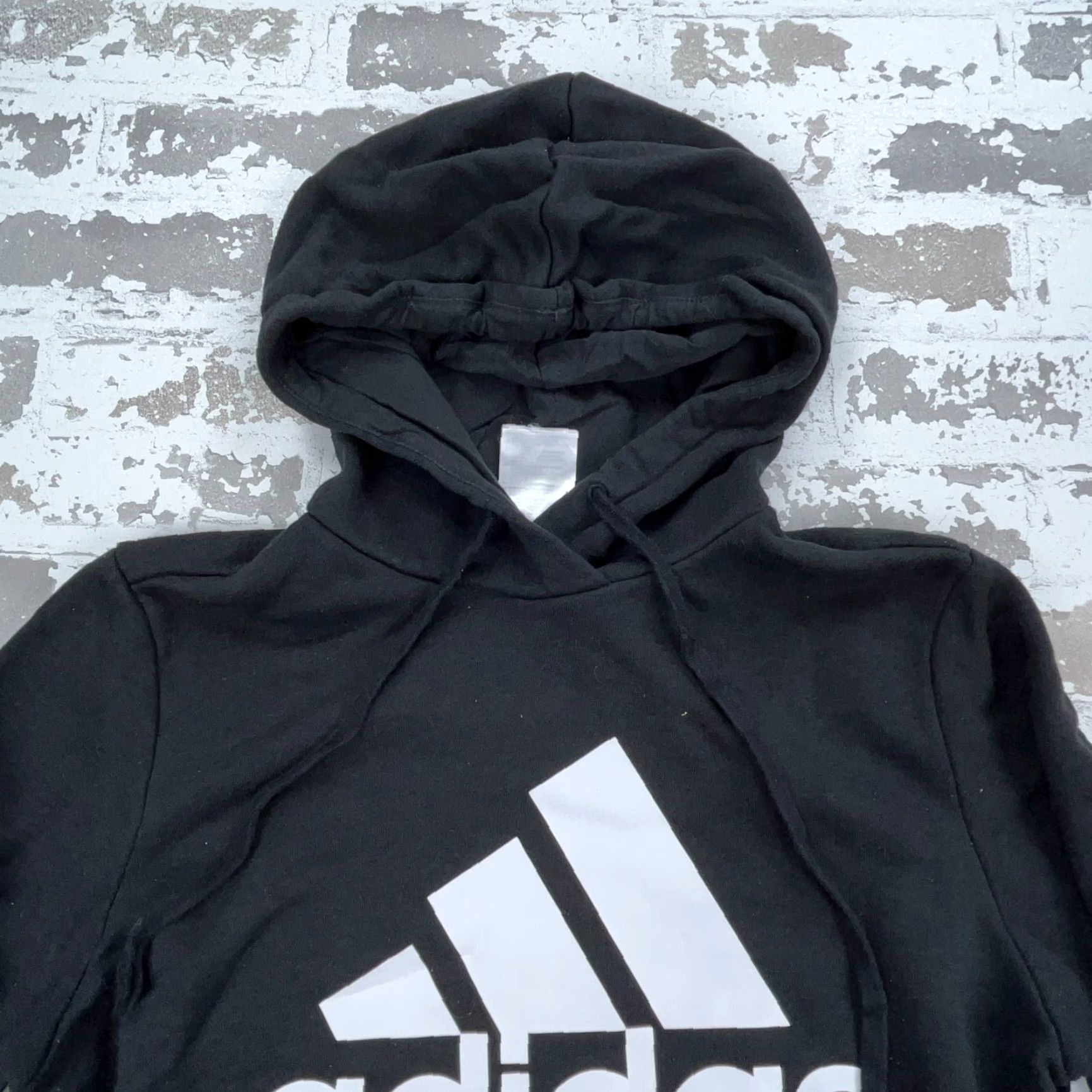 Adidas Adidas Hoodie Women Medium Black White Sweatshirt Spell Out Pullover Size M / US 6-8 / IT 42-44 - 4 Thumbnail