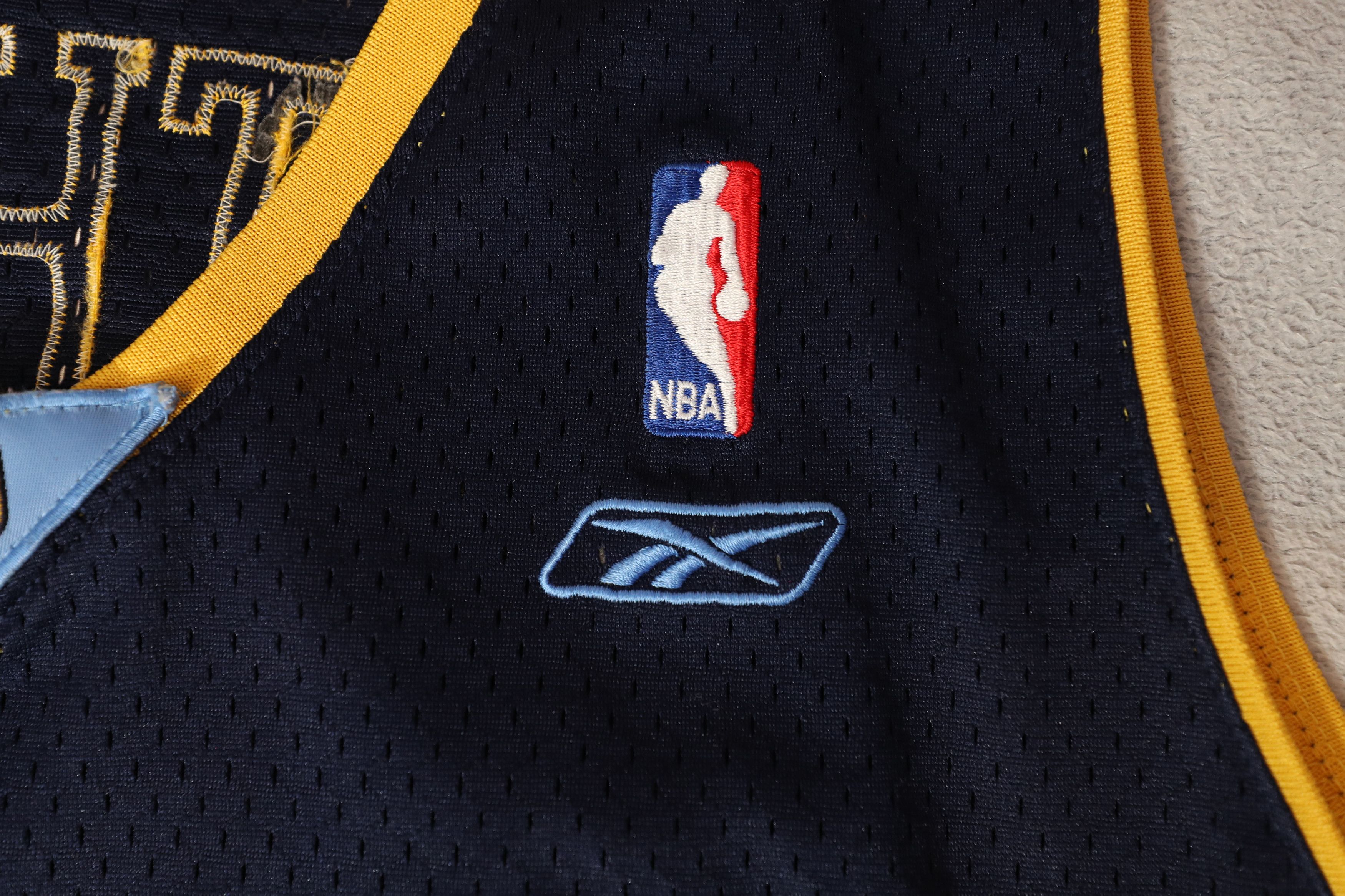 Reebok Reebok NBA Authentics Carmello Anthony Jersey (XL) Size US XL / EU 56 / 4 - 6 Thumbnail