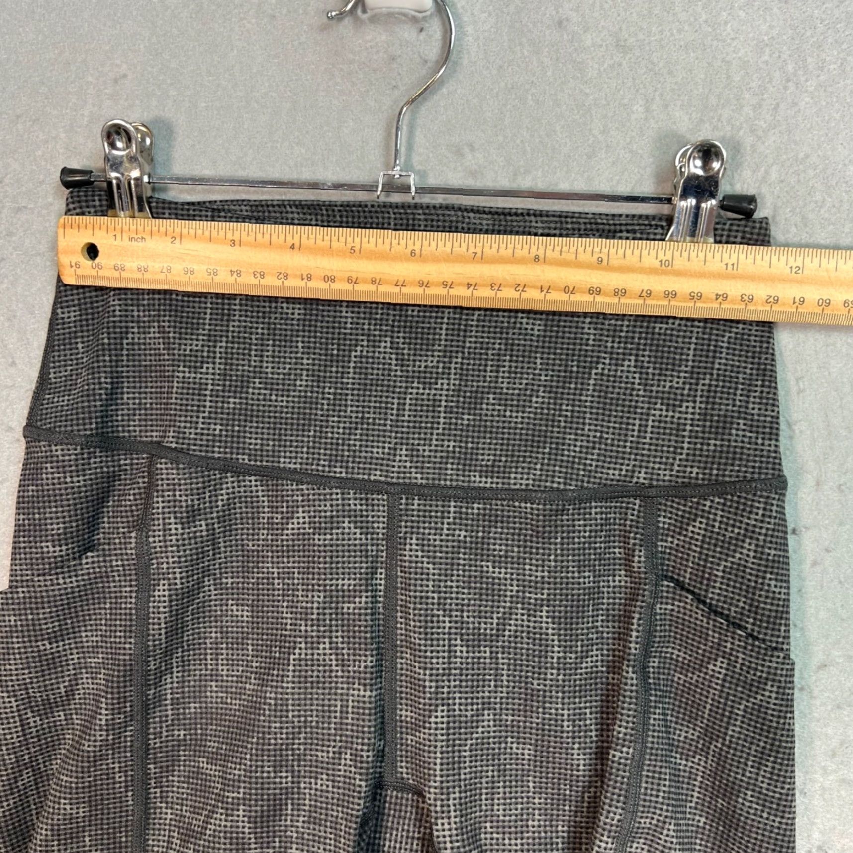 Varley Varley Womens XS Gray Patterned Biker Shorts Athletic Gym Size 26" / US 2 / IT 38 - 5 Thumbnail