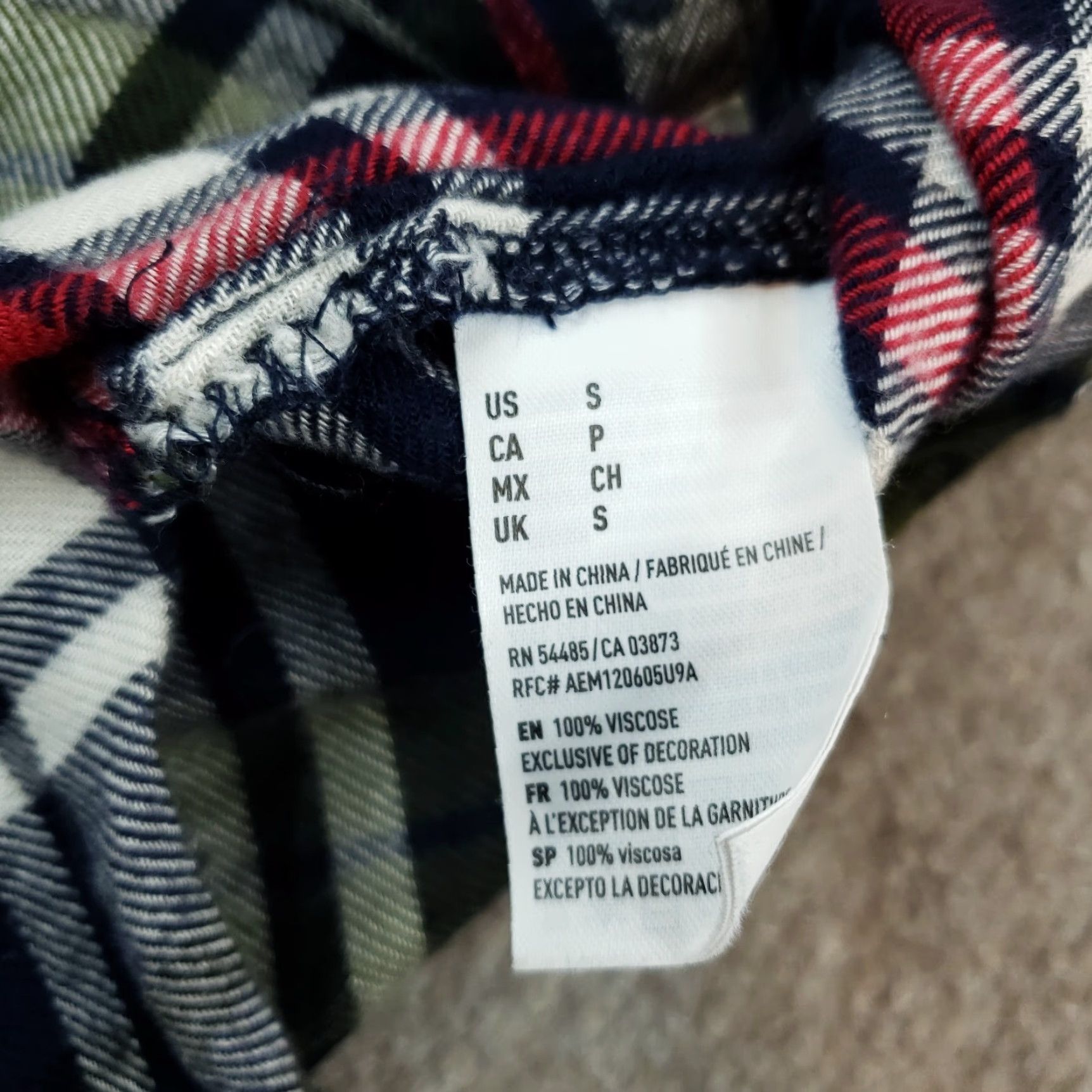 American Eagle Outfitters American Eagle Flannel Shirt Women's Small Green Plaid Long Sleeve Button Up Casual Size S / US 4 / IT 40 - 6 Thumbnail