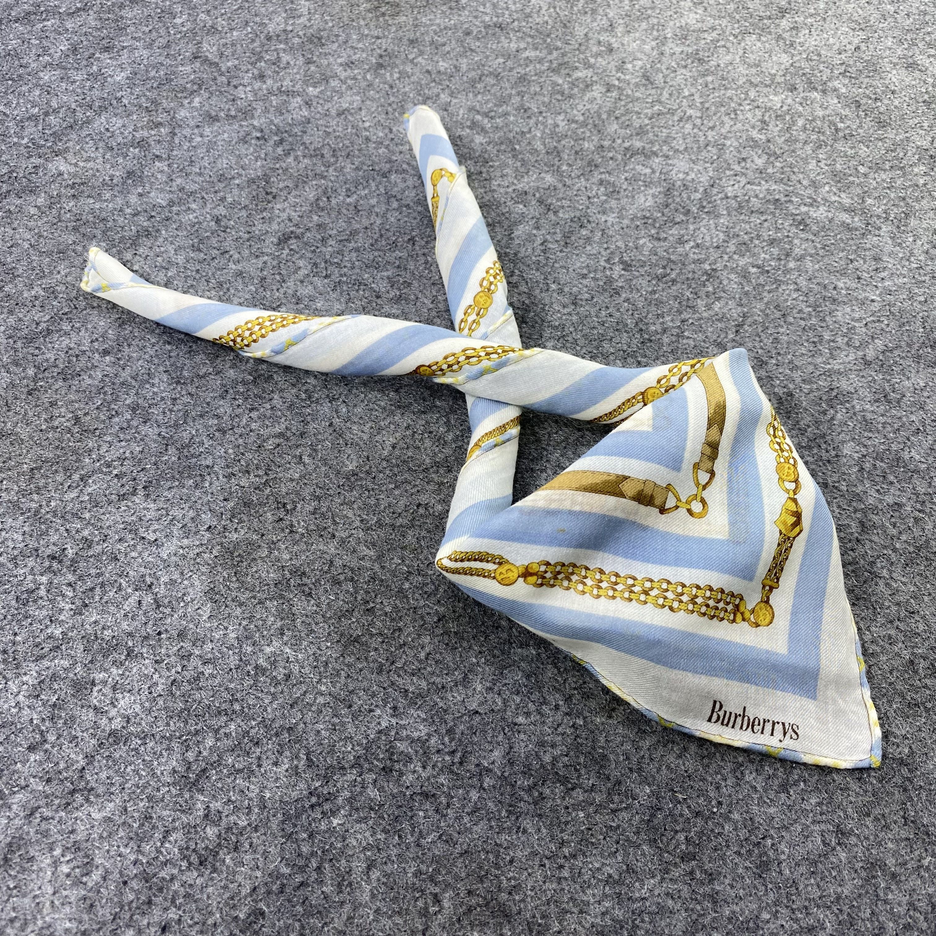 Burberry Burberry Handkerchief Neckerchief Bandana-B1785 Size ONE SIZE - 1 Thumbnail