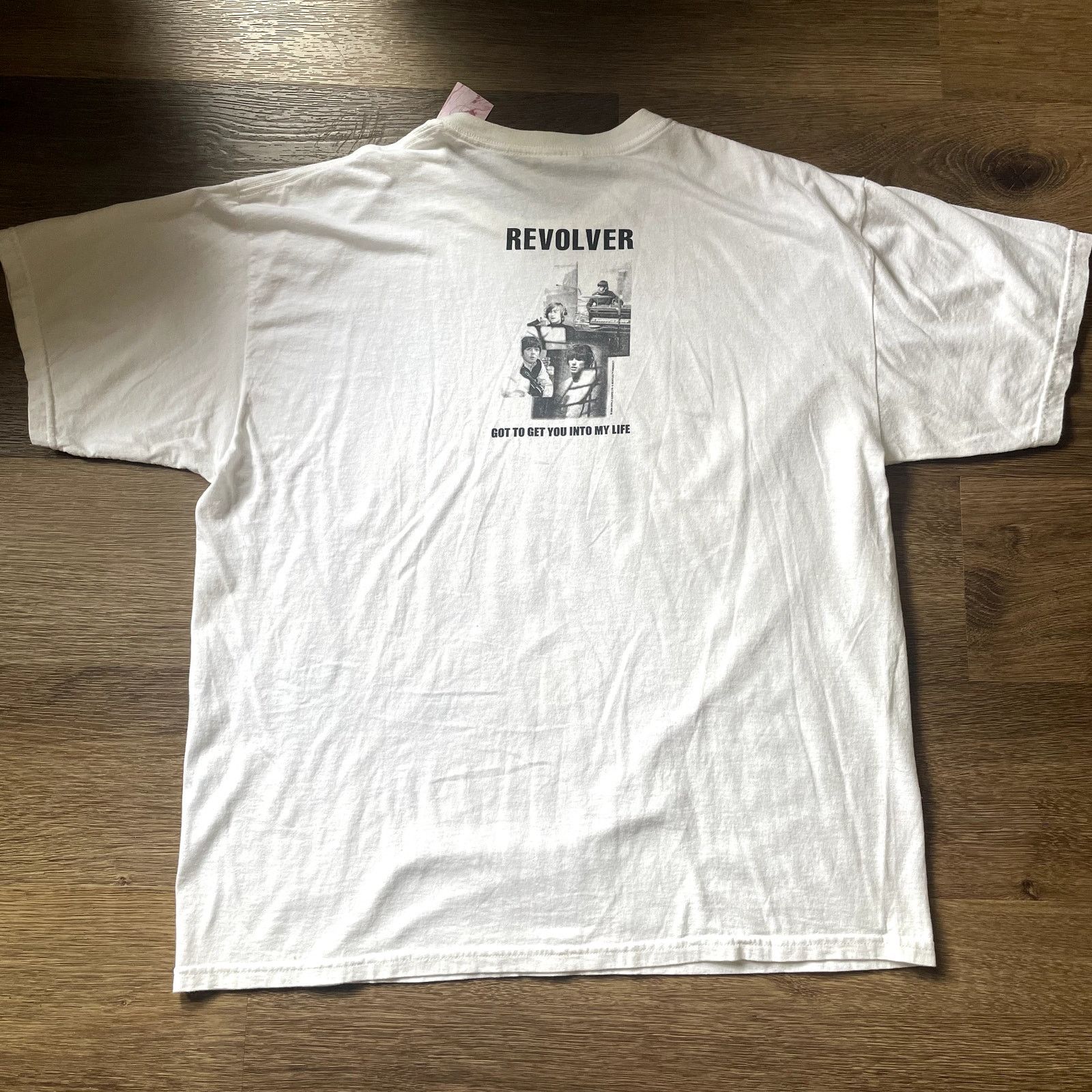Vintage Insane 2005 The Beatles Revolver Tee XL Size US XXL / EU 58 / 5 - 5 Thumbnail