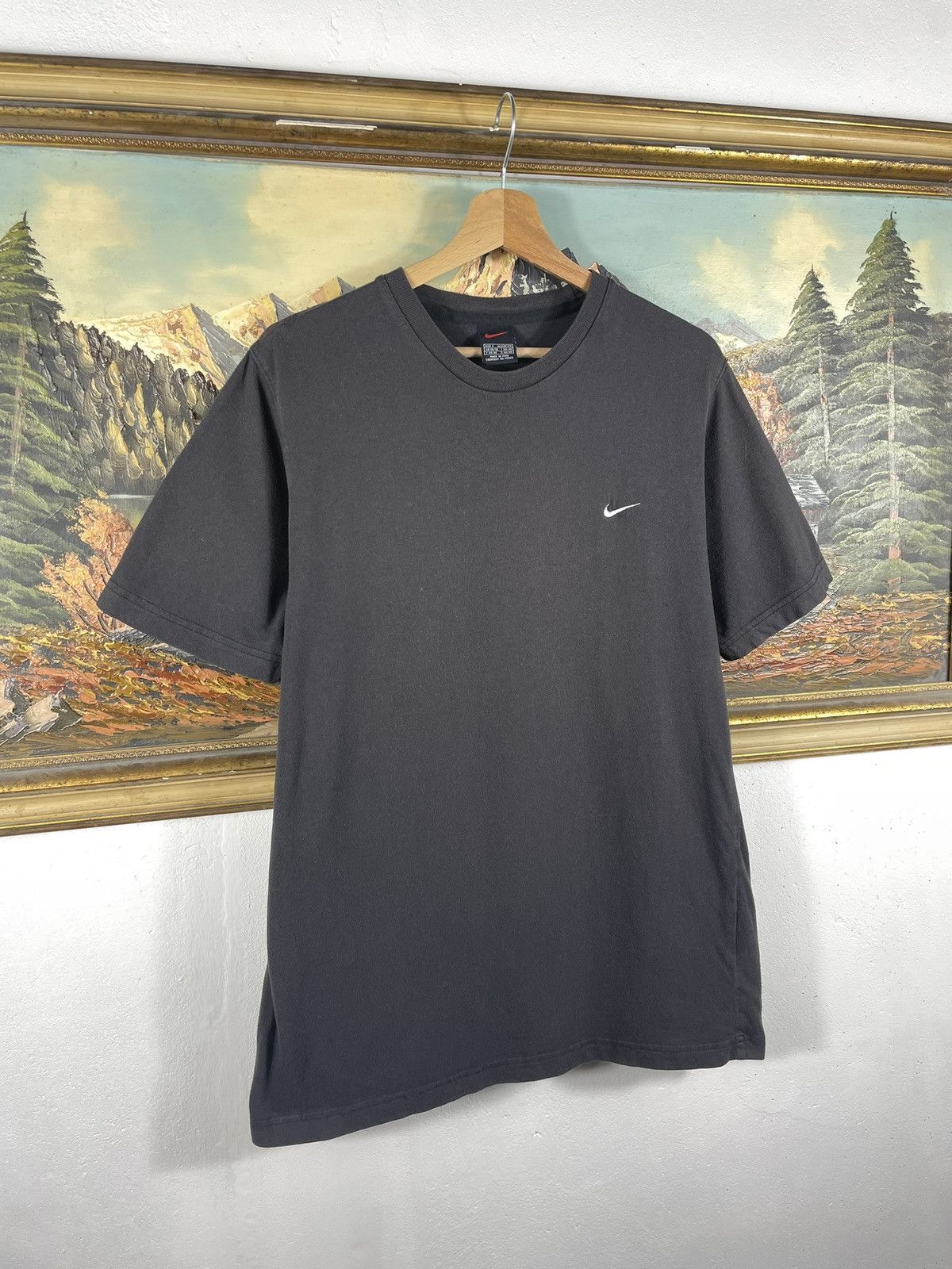 Nike × Vintage Vintage Y2K Nike Small Swoosh Basic Tee T-Shirt Size US S / EU 44-46 / 1 - 3 Thumbnail