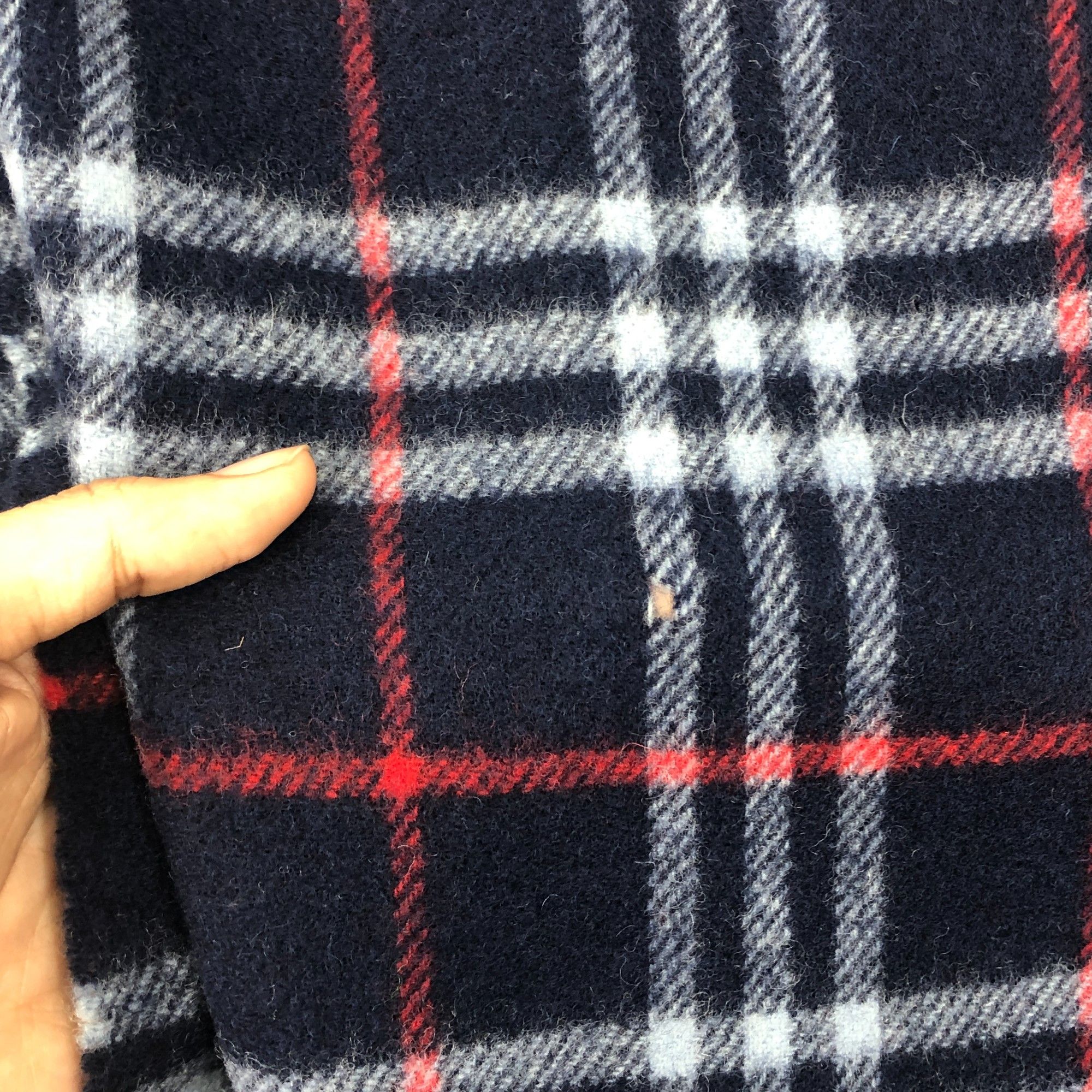 Burberry Vintage Burberry Scarf Muffler Wool Winter Check Scarves Size ONE SIZE - 7 Thumbnail