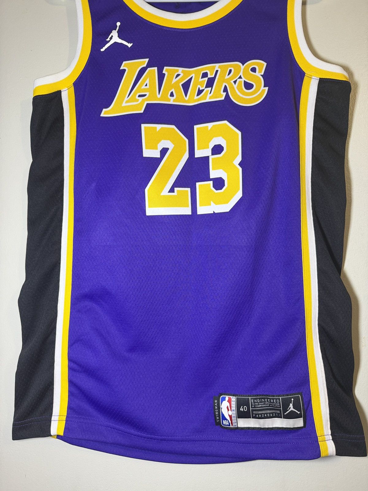 Jordan Brand LA Lakers LeBron James NBA Jersey Size US S / EU 44-46 / 1 - 5 Thumbnail