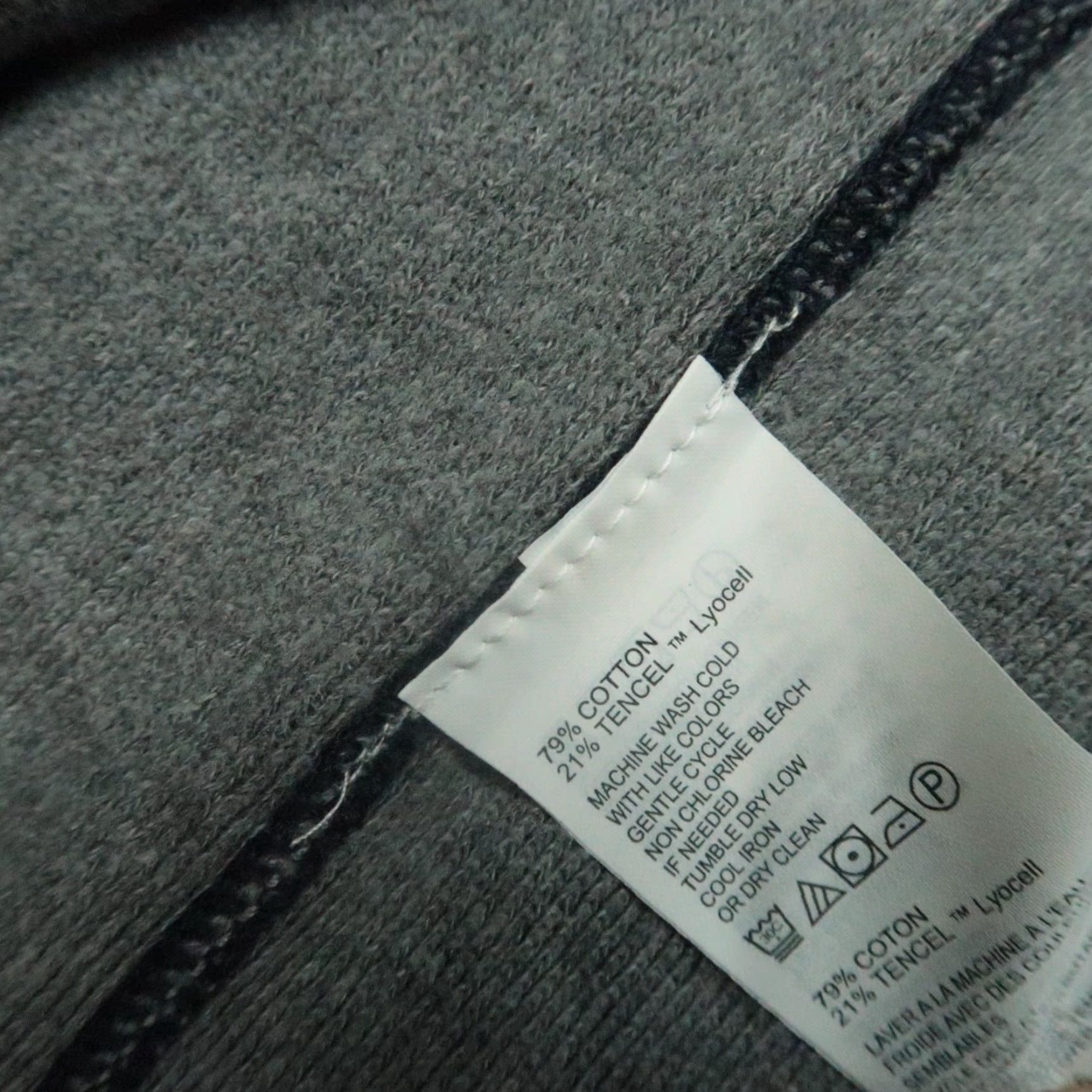 Tommy Bahama VINTAGE Tommy Bahama Sweater Shirt Men 2XL Reversible Half Zip Blue Gray 1/2 Zip Mock Neck Winter Fall 90s Mens Size US XXL / EU 58 / 5 - 7 Thumbnail