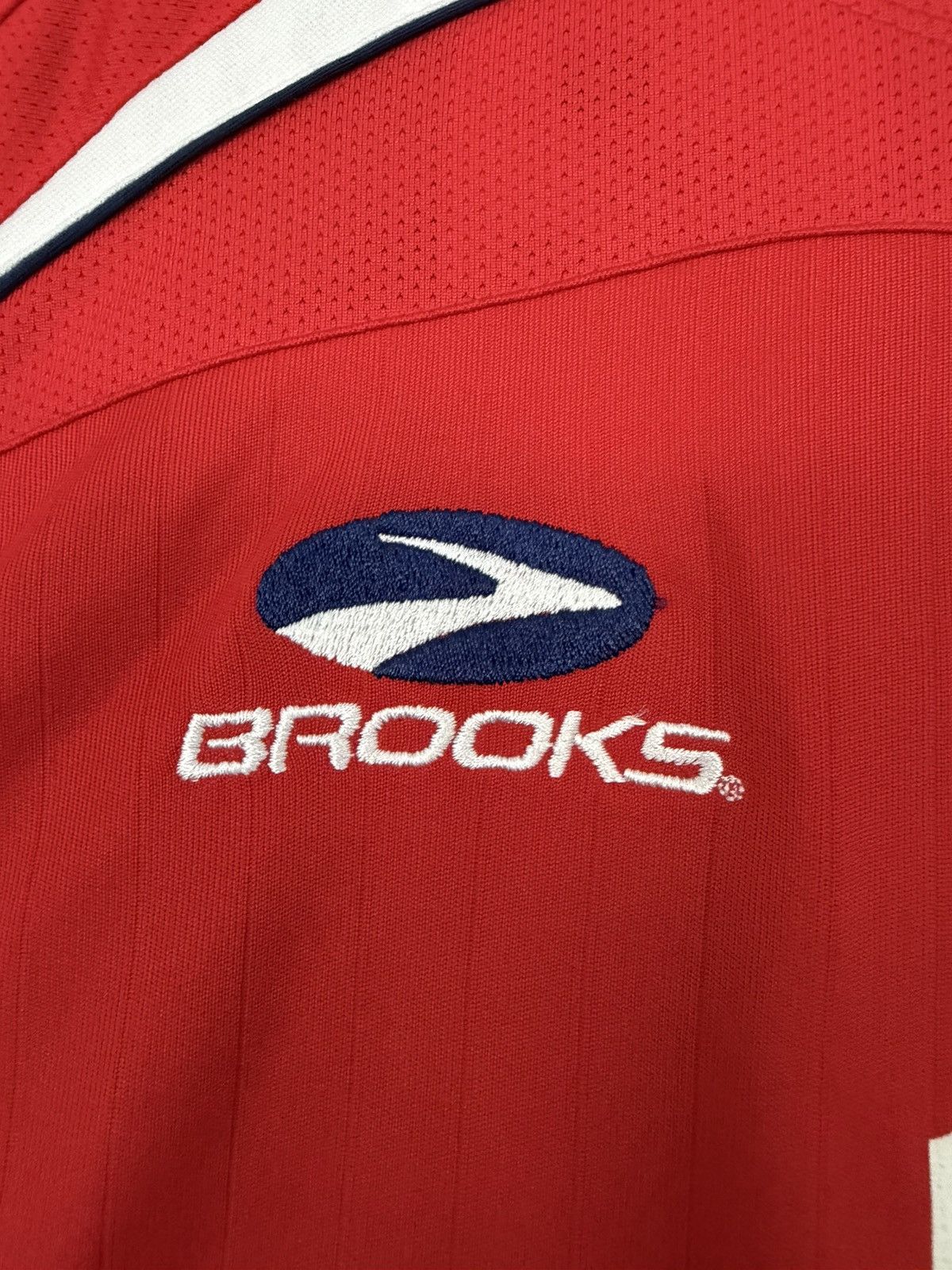 Brooks BROOKS ORELLANA CHILE NATIONAL JERSEY 2008 WORLD CUP SOCCER Size US XL / EU 56 / 4 - 12 Thumbnail